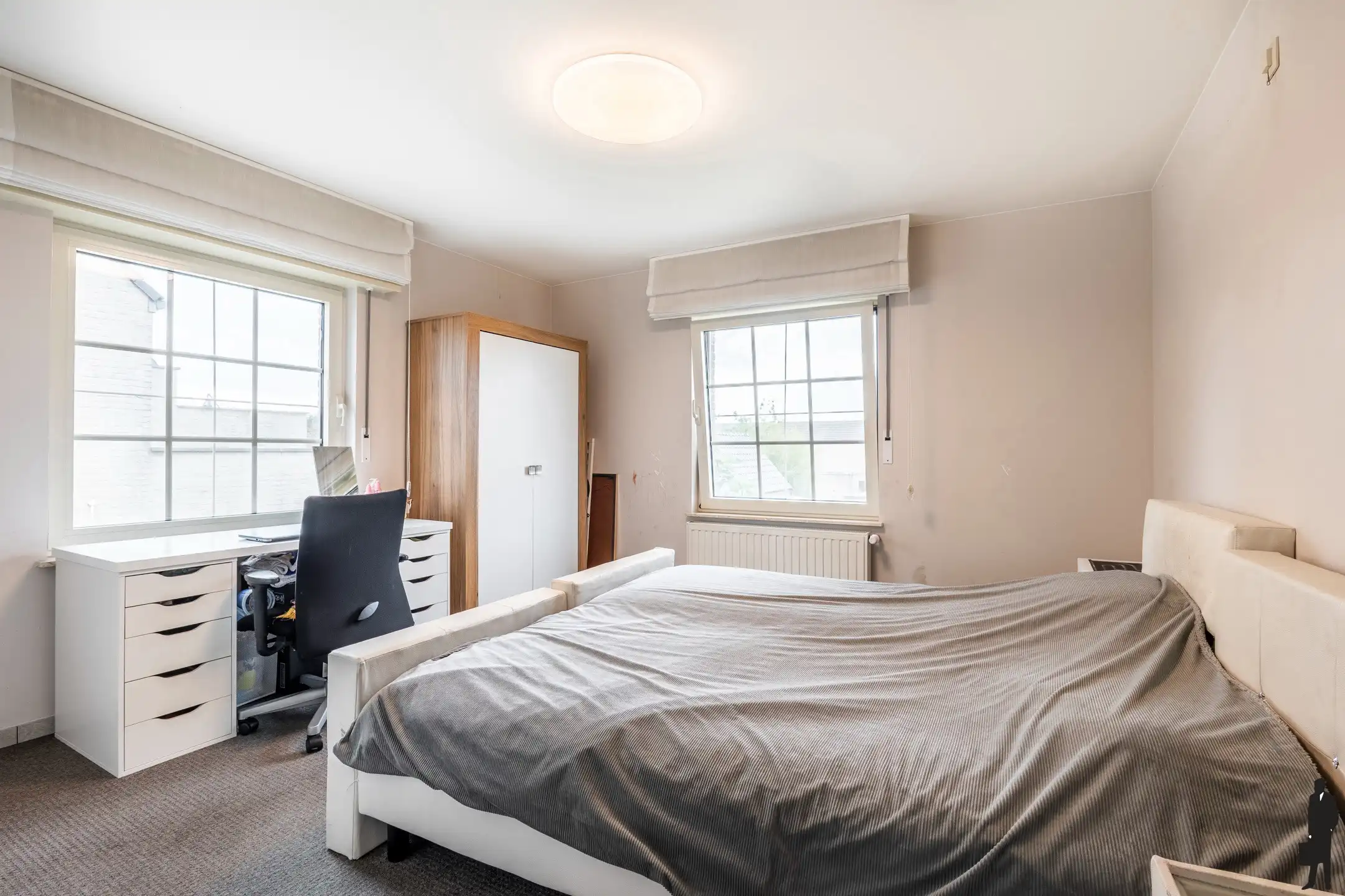 Recente villa met 6 slpks. te Lommel nabij Nederlandse grens foto 16