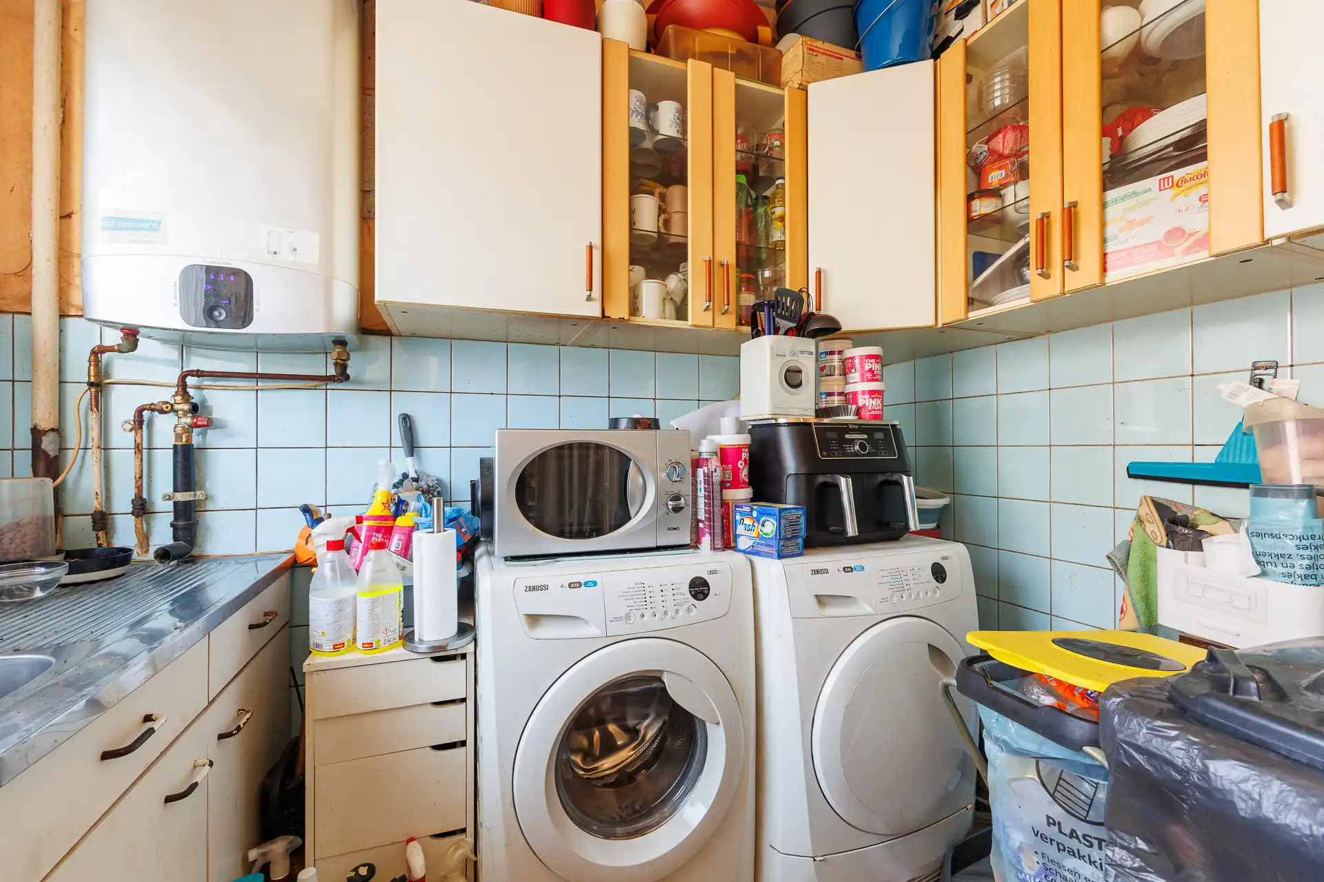 Top gelegen te renoveren app. met 2 slaapkamers en koer foto 8