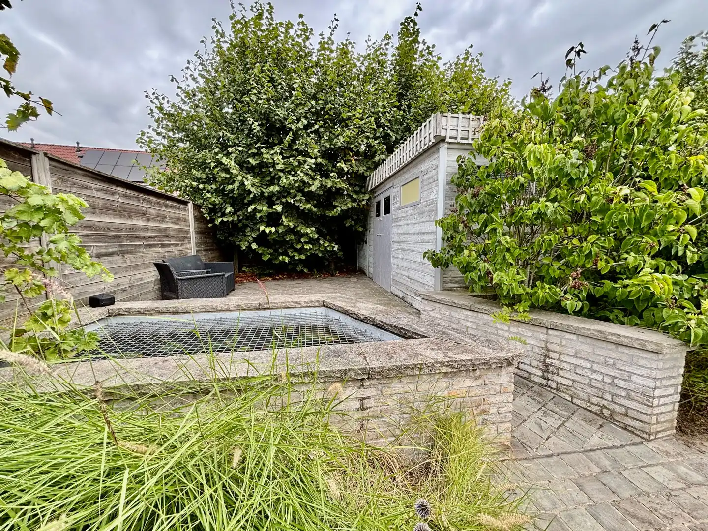 Instapklare halfopen bebouwing met veel ruimte, garage en zonnige tuin foto 11