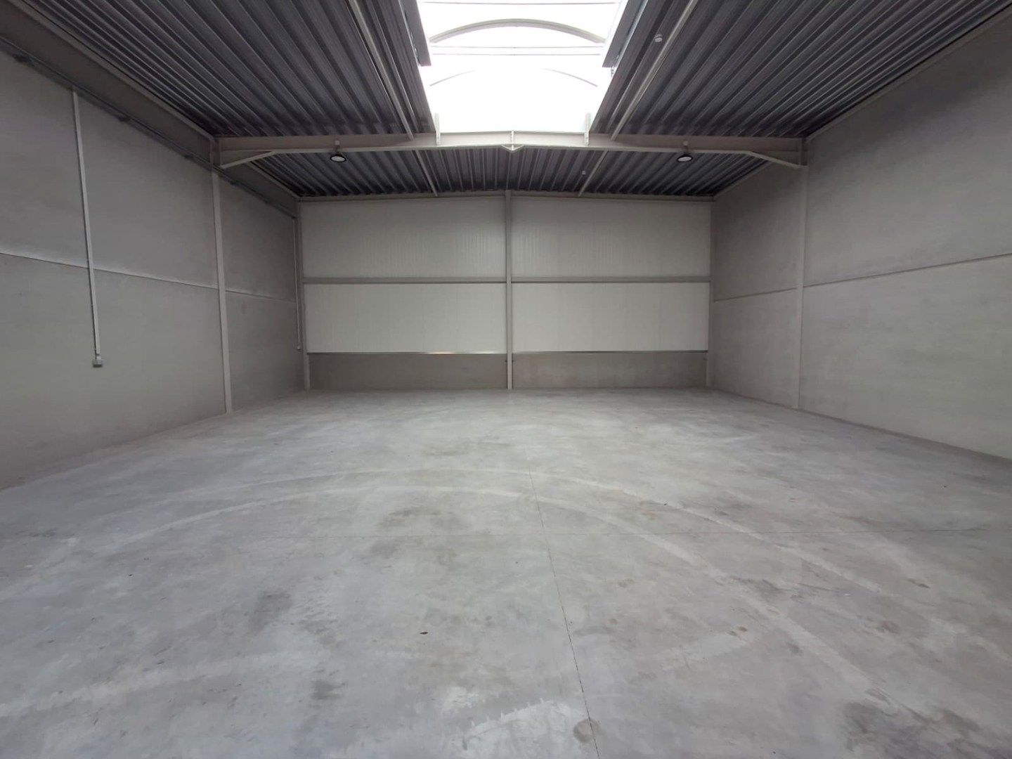 NIEUWBOUW KMO-UNIT VAN CA. 174 M²  TE AARSELE foto 2