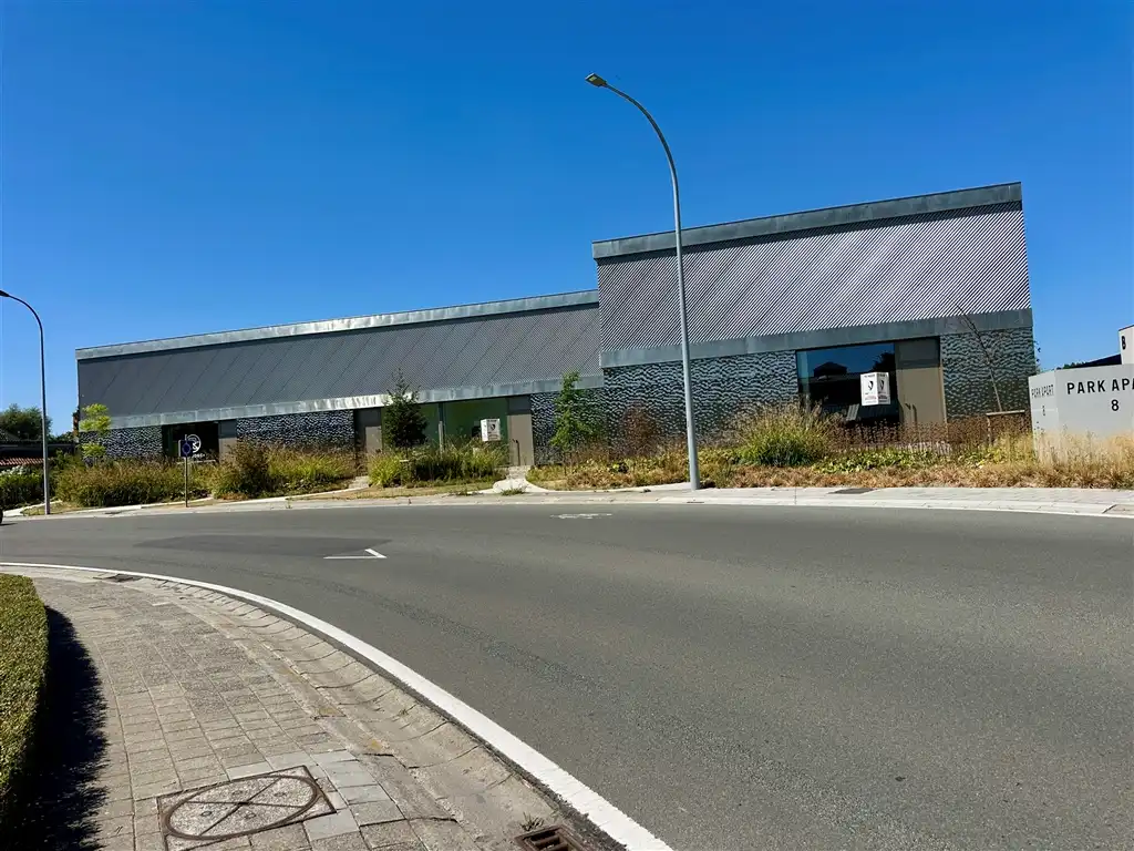 KMO-units met high-end kantoor/showroom in Zwevegem foto 2