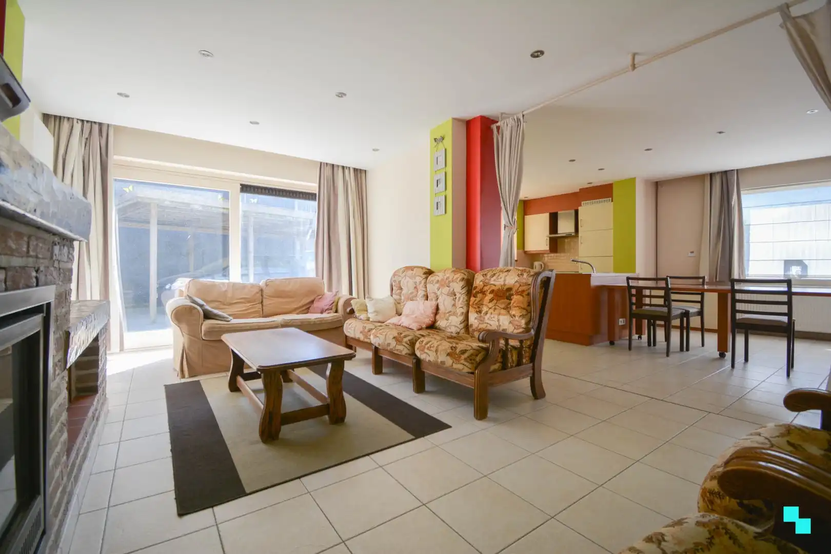 HOB op hoekperceel in centrum Hooglede foto 12