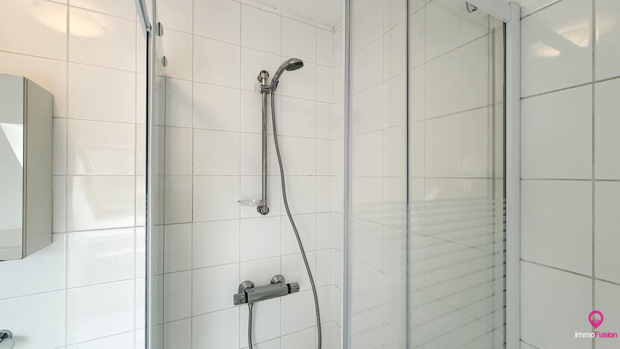 Duplexappartement met terras met uitstekende verbinding!  foto 12