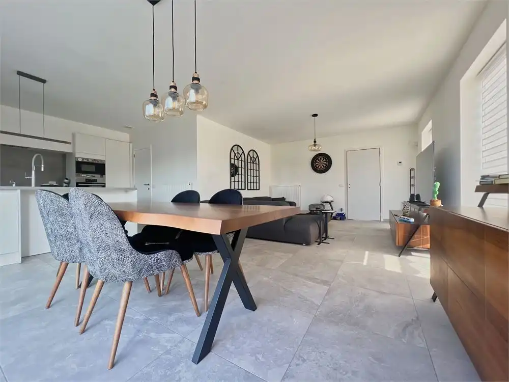 Recente nieuwbouwwoning (2022) met 4 slpks + tuin! foto 3