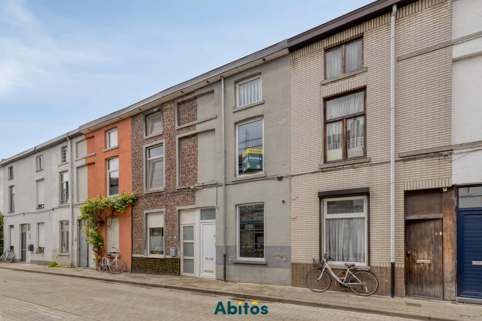 Interessante investering Brugse Poort met 2 slaapkamers foto {{pictureIndex}}