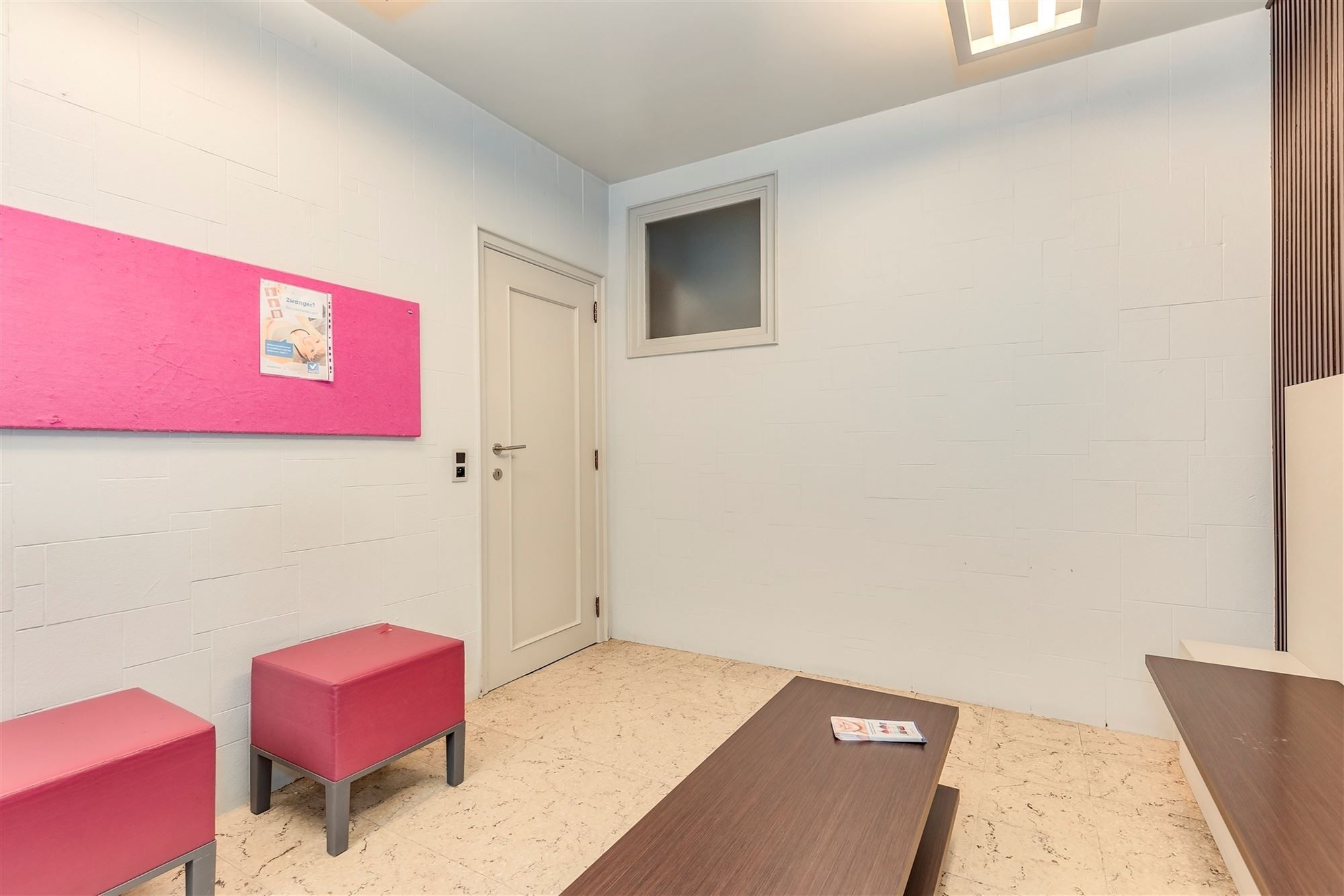 Praktijkwoning met 6 - 7 slaapkamers en gezellige tuin foto 4