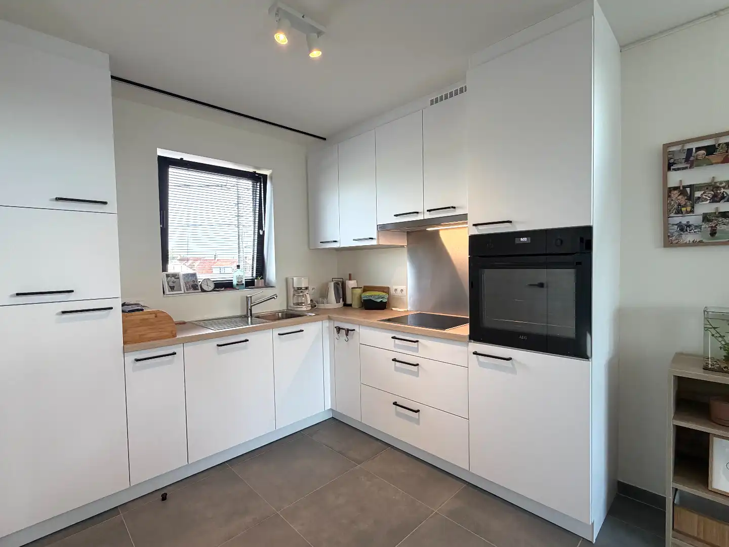 Lichtrijk nieuwbouw duplex-appartement met ruim zonneterras van 23 m²! foto 10