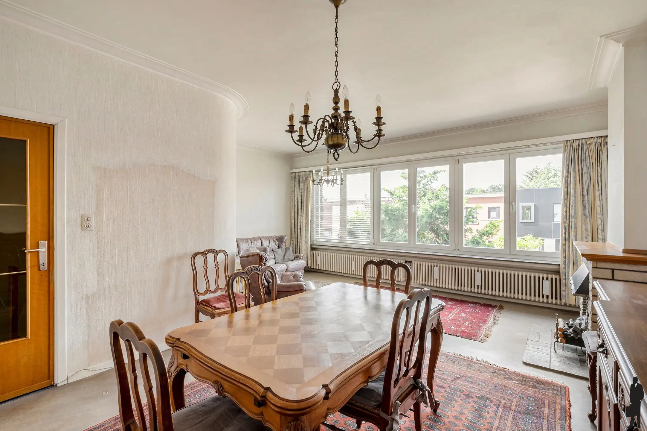Te renoveren woning met garage én tuin foto 9