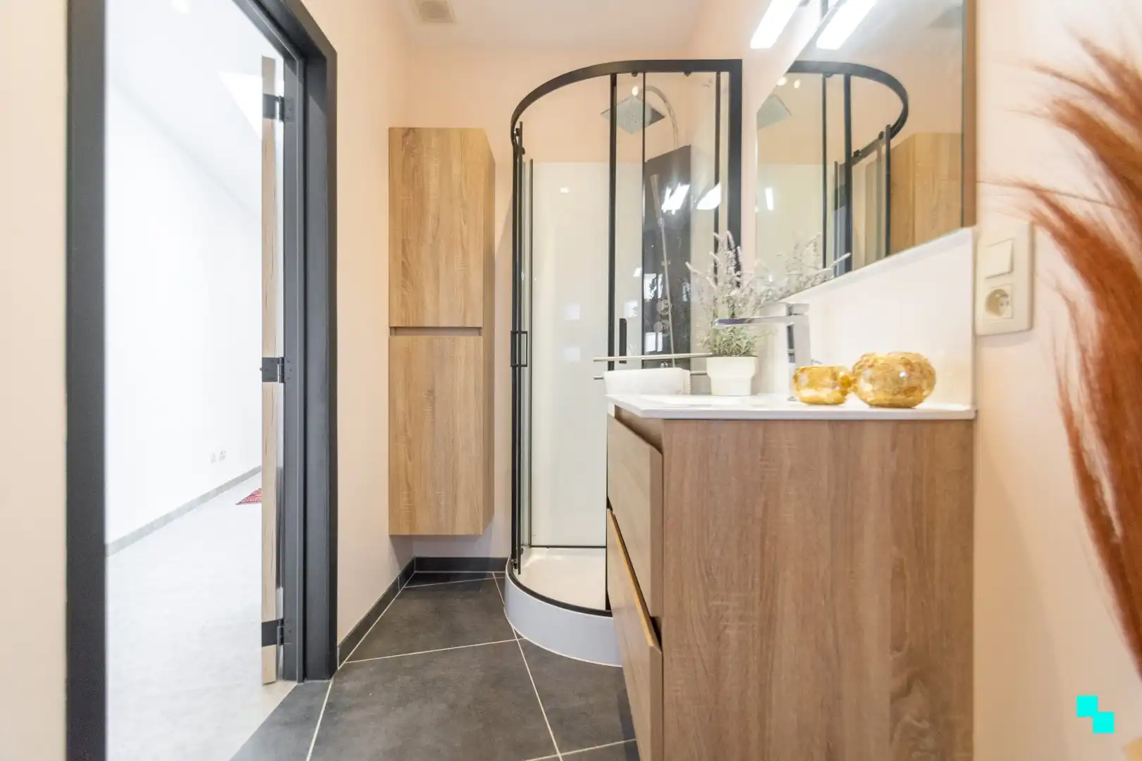 Studio met terras in hartje Merelbeke foto 11