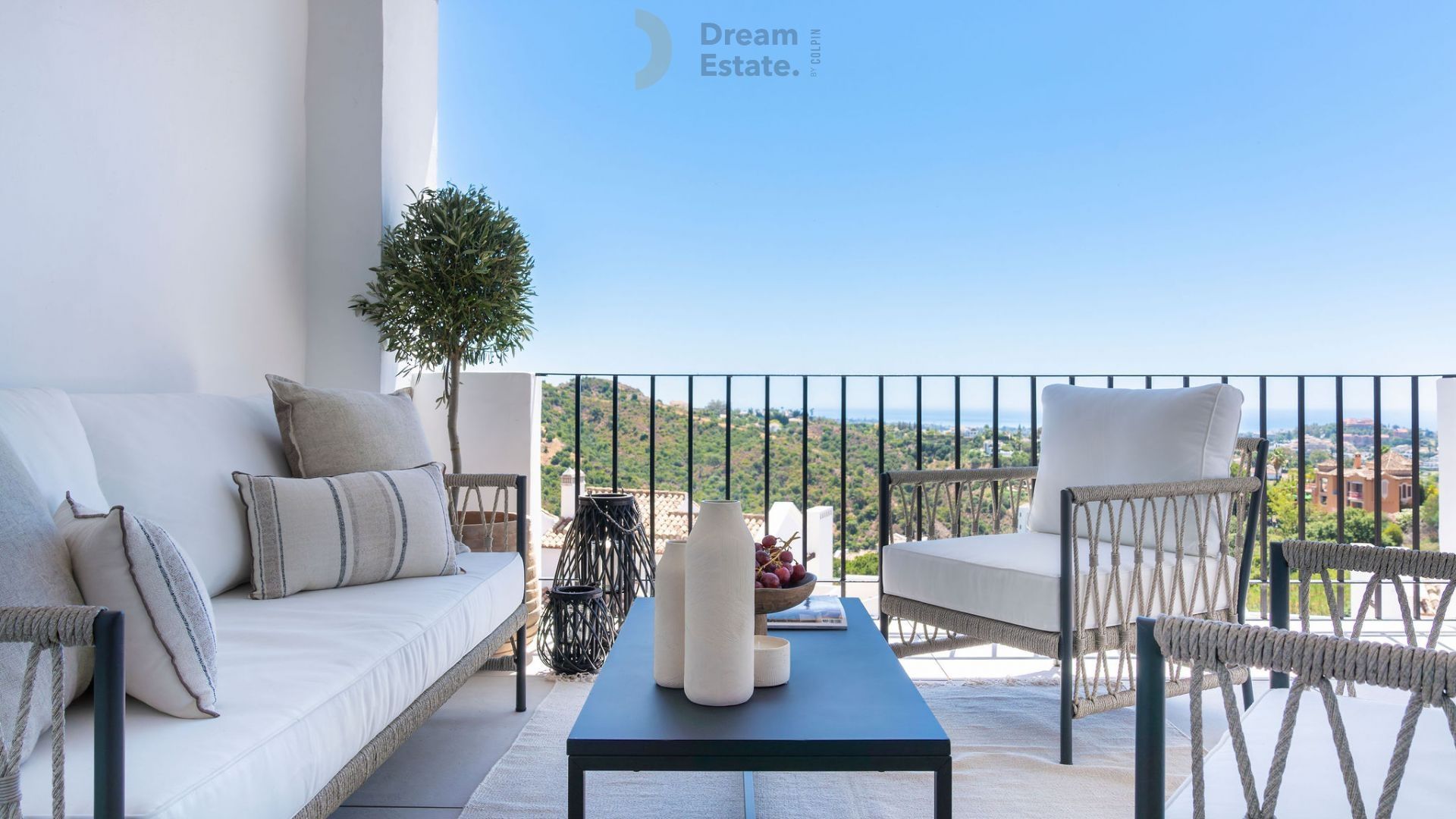 Subliem penthouse met een elegante afwerking te Altos de la Quinta, Benahavis. foto 18