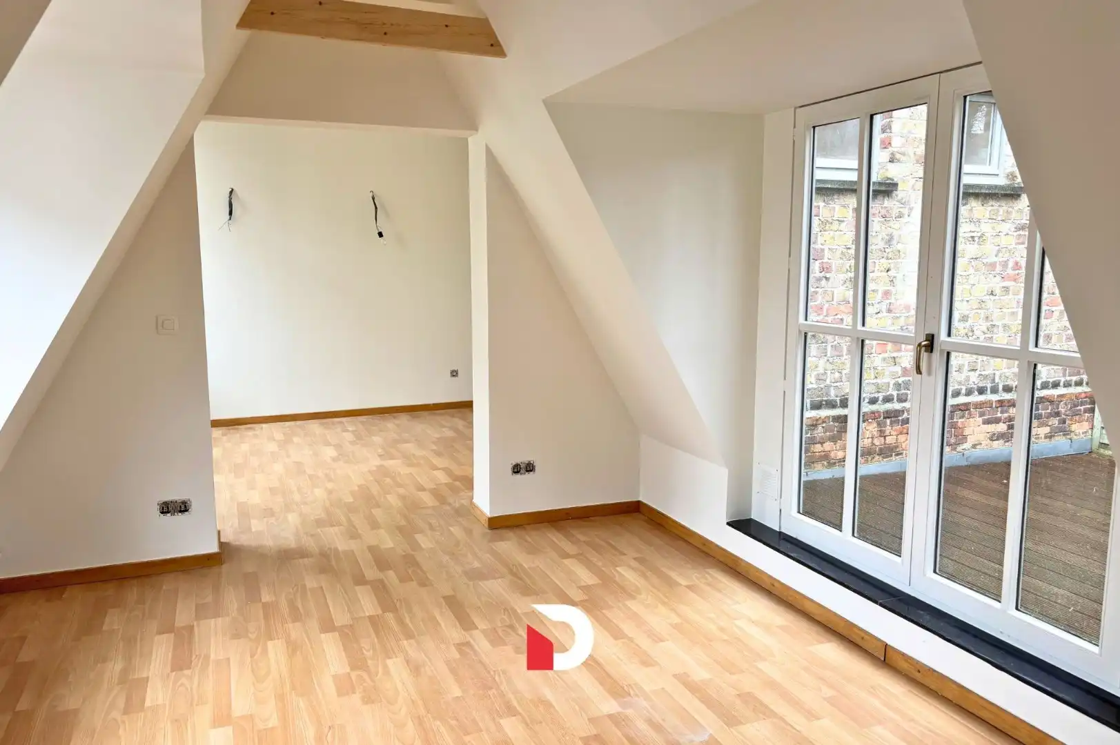 Gezellige gerenoveerde stadswoning met 2 slaapkamers foto 2