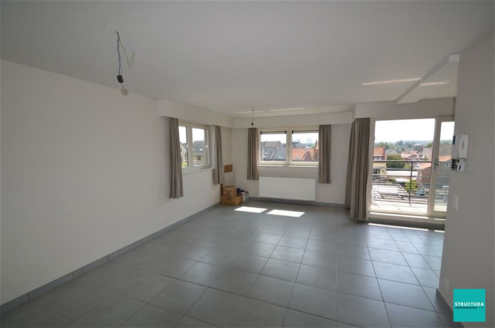BEZOEKEN VOLZET - Appartement met twee slaapkamers in een recent gebouw foto 3