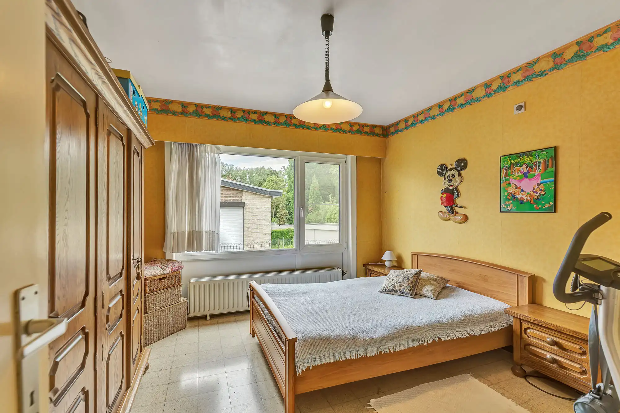 Ruime bungalow met uitzonderlijk potentieel op toplocatie foto 14