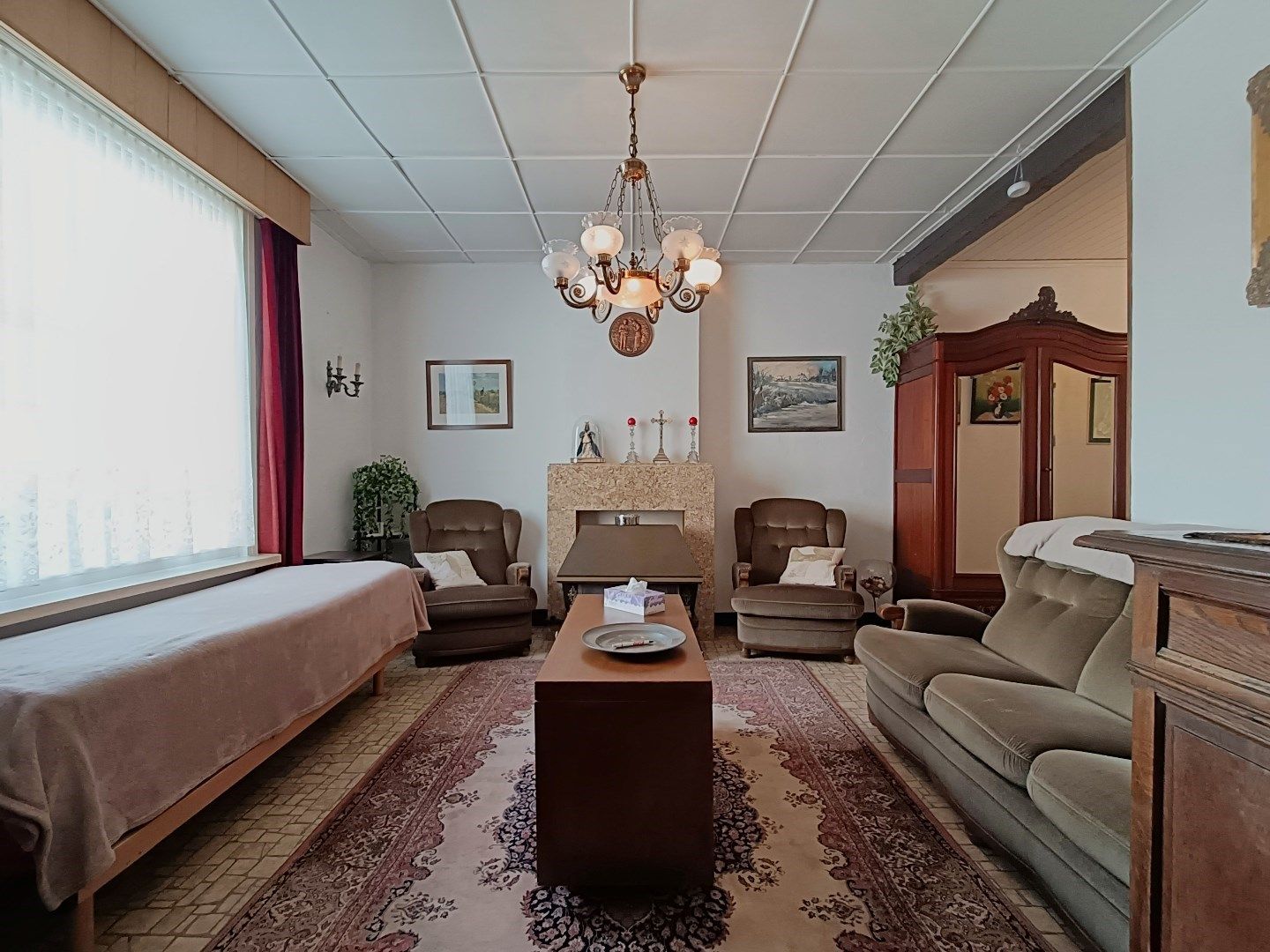 Te renoveren woning met zonnige stadskoer in het centrum van Heist foto 3