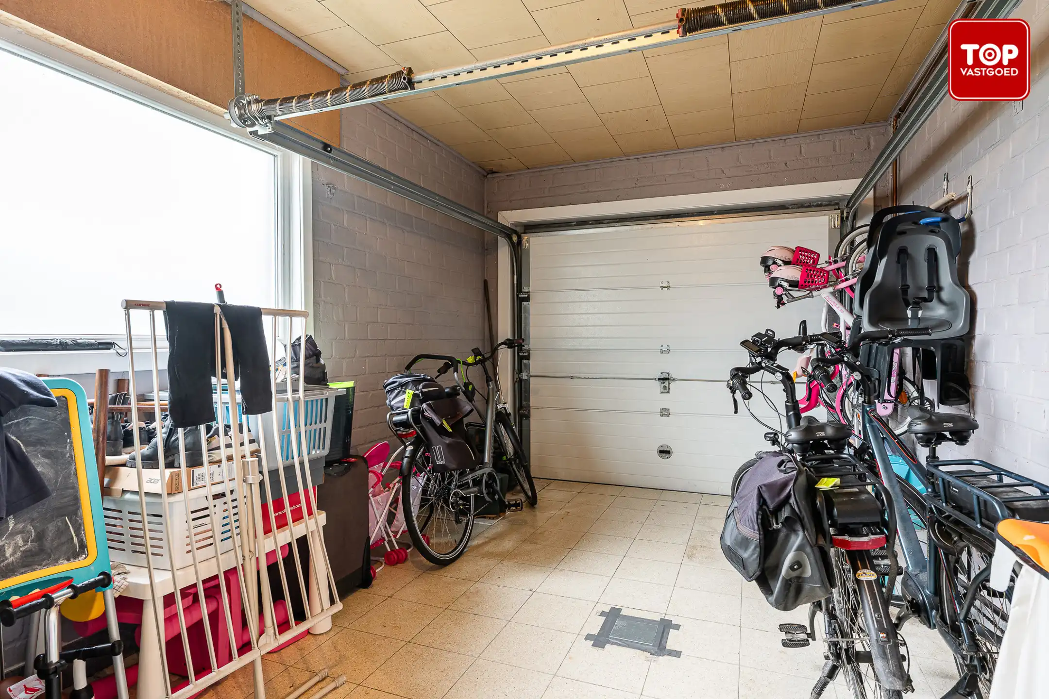 Instapklare HOB met 3 slaapkamers en tuin in rustige buurt foto 28