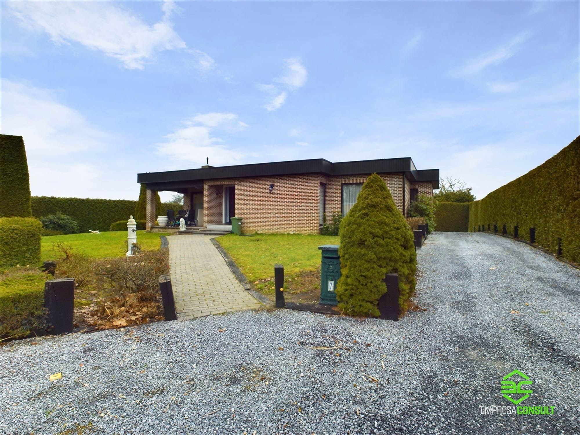 Hoofdfoto van de publicatie: Rustig gelegen woning in het centrum met 3 slpk!