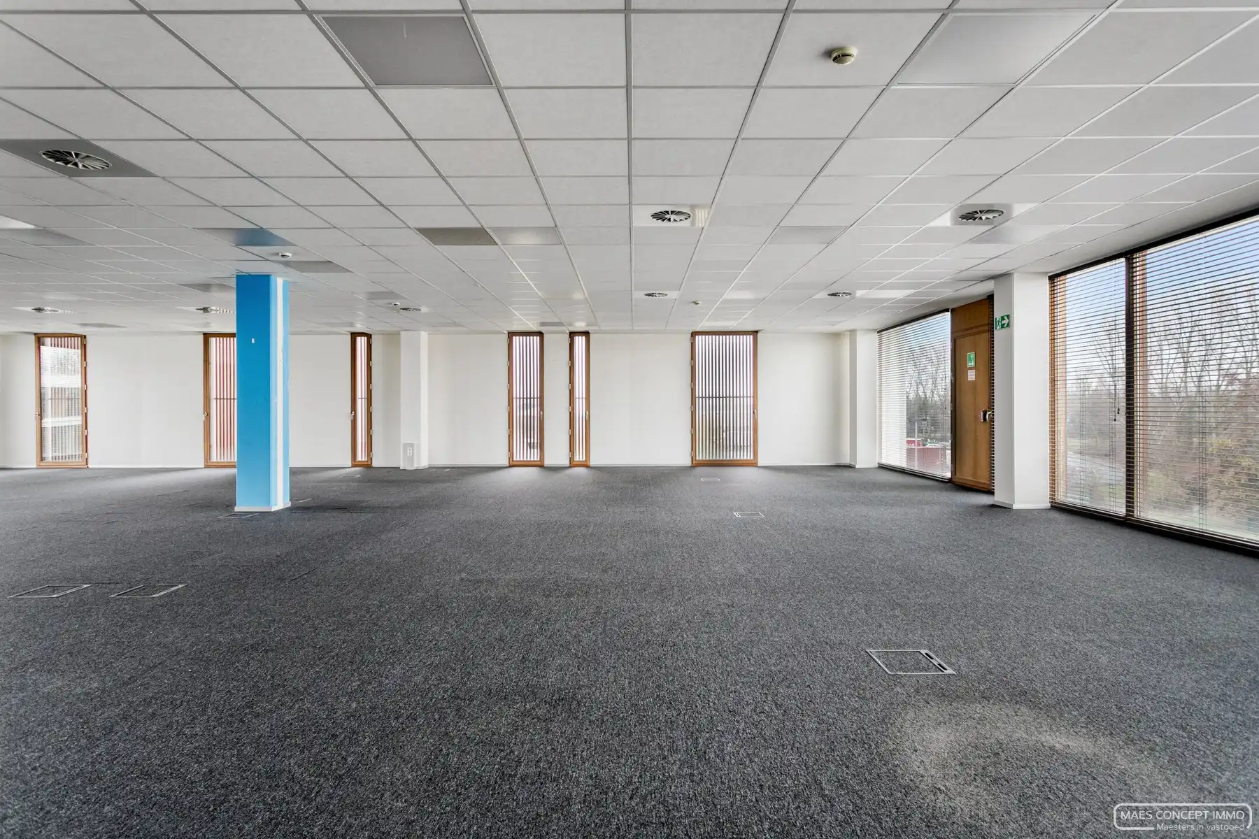 Kantoorruimte te koop vlakbij bij E17 te Zwevegem foto 6