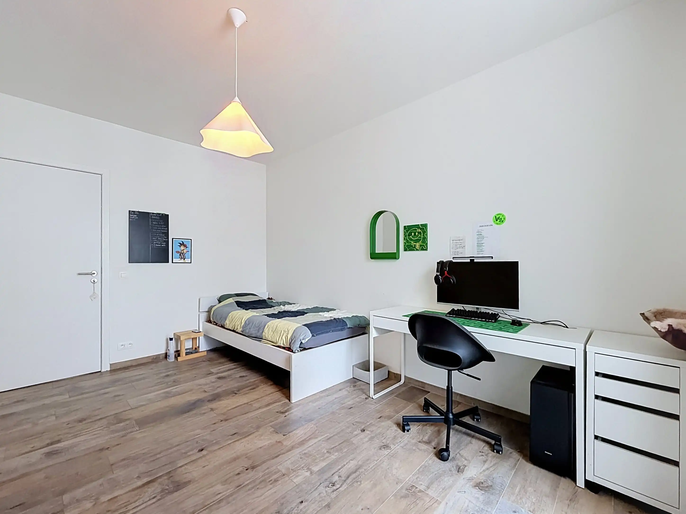 BEN (BIJNA ENERGIE NEUTRAAL) WONING TE HUUR MET 4 SLAAPKAMERS EN TUIN foto 8