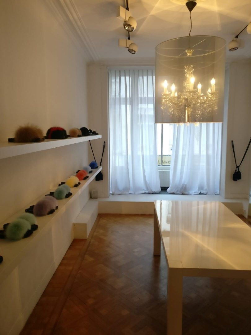 Prachtige winkel te huur foto 10