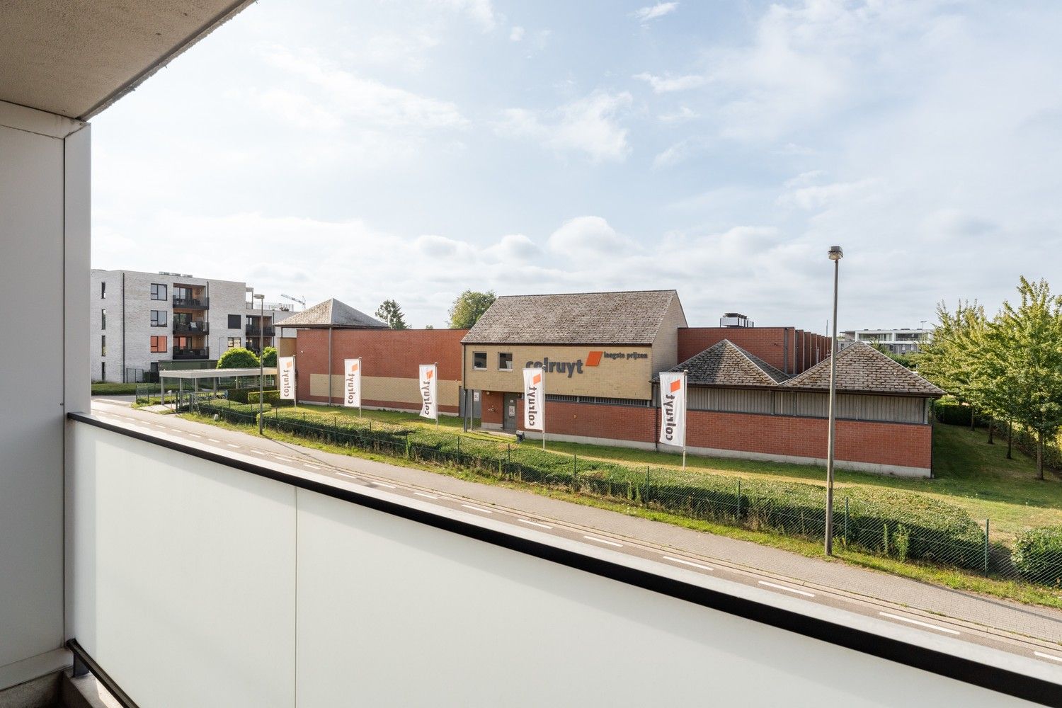 Mooi 2 slaapkamer appartement op een gunstige ligging foto 16