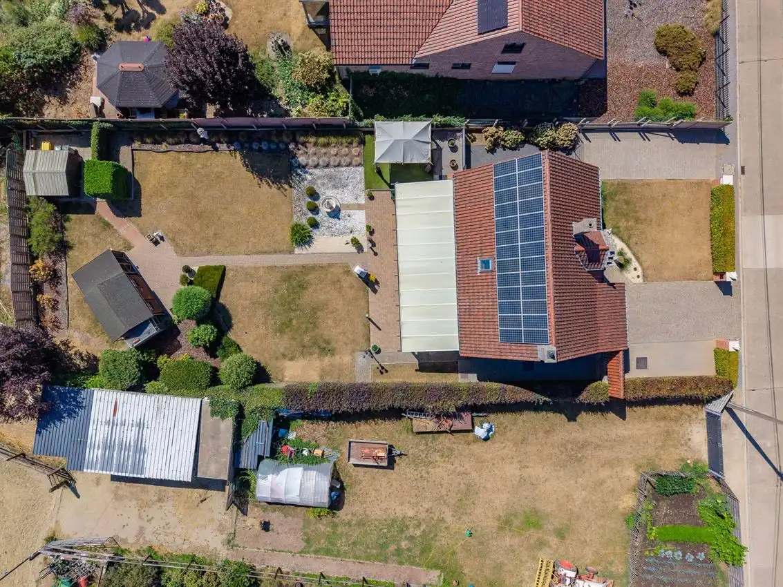 Verzorgde landelijke woning met 3slk op boogscheut E314 foto 36