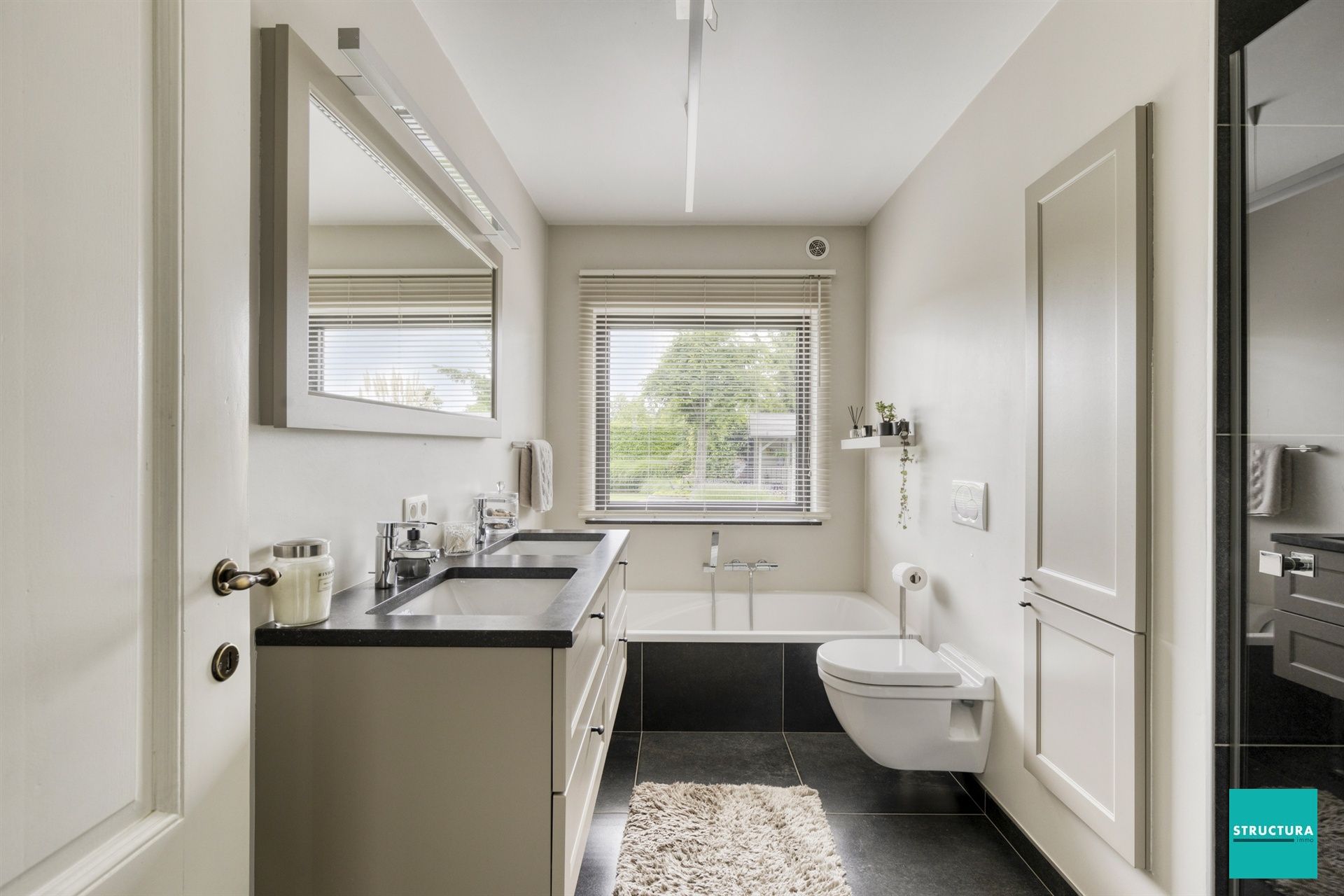 Instapklare charmewoning op toplocatie  foto 18