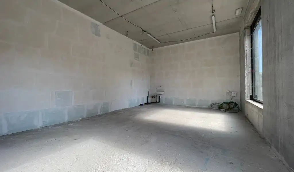 Nieuwbouw casco handelsruimte te koop in Tinelpark te Mechelen foto 5