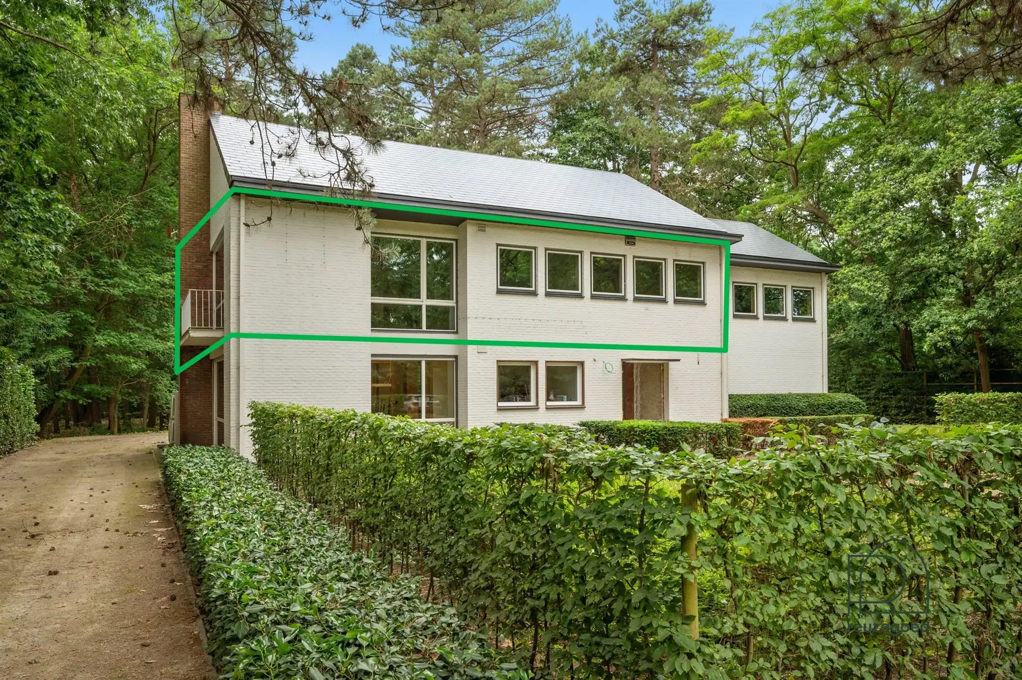 Exclusief gerenoveerd appartement in het groen van Bonheiden foto {{pictureIndex}}