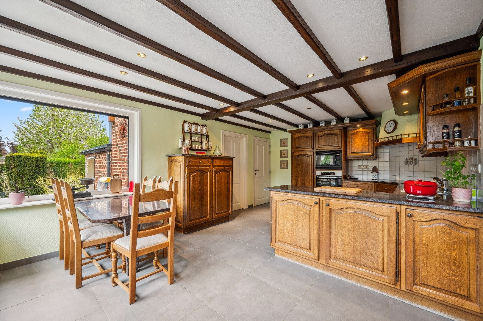 Ruime, instapklare woning te Bost (Tienen) foto 9