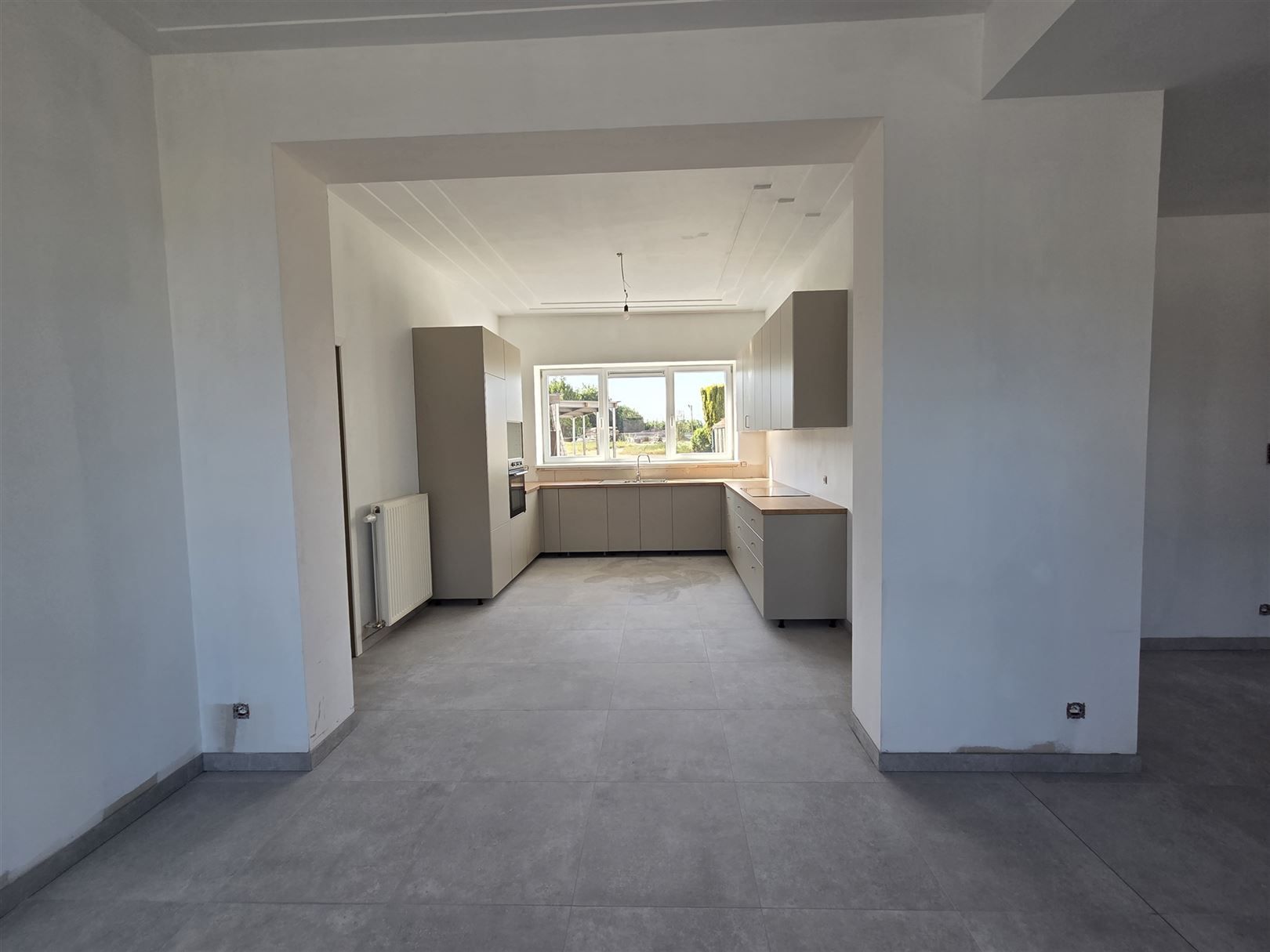 Vernieuwde woning met vele mogelijkheden!  foto 3