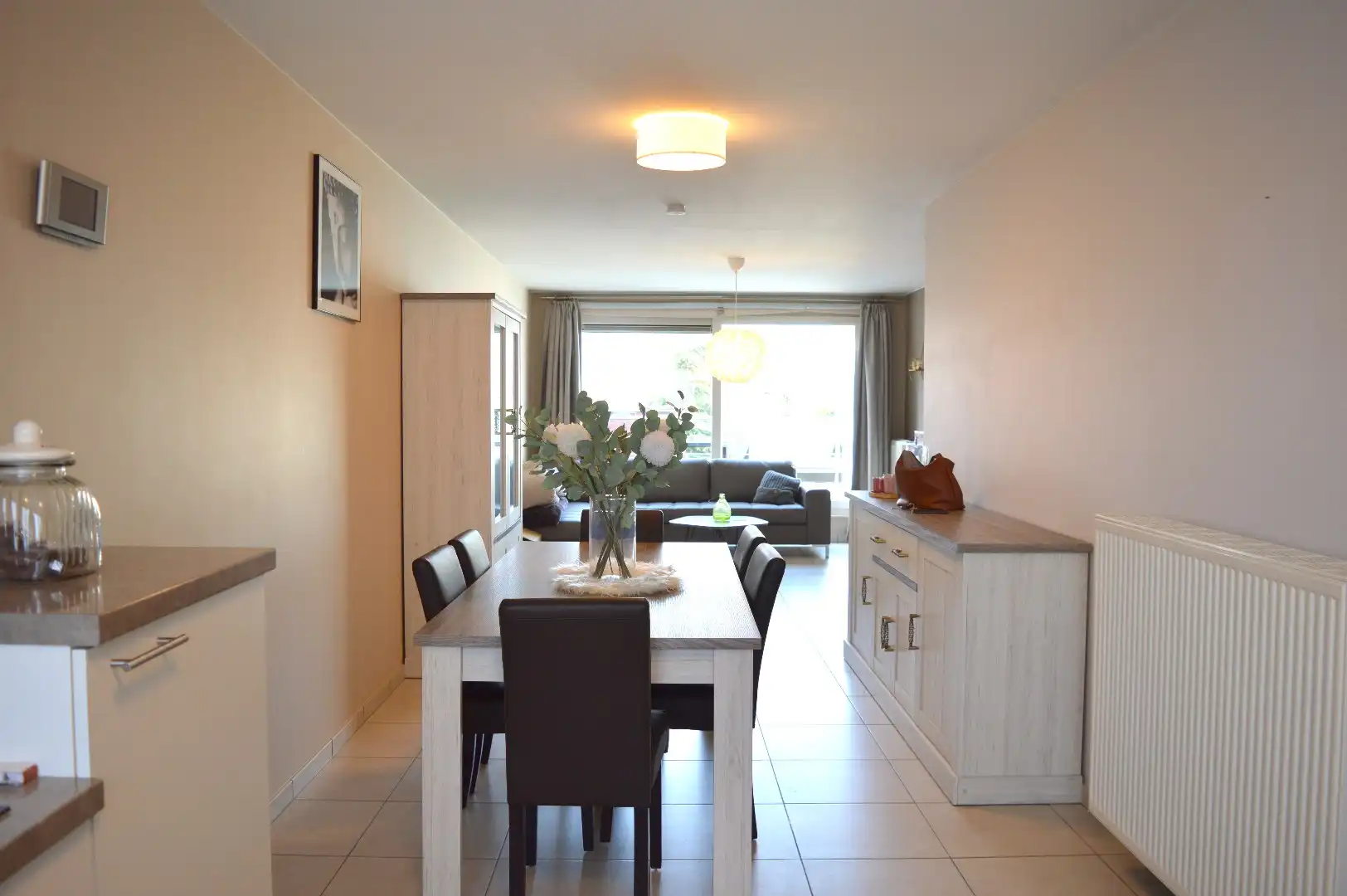 Verzorgd duplexappartement met 2 slaapkamers en garage te koop in Gullegem-centrum foto 5