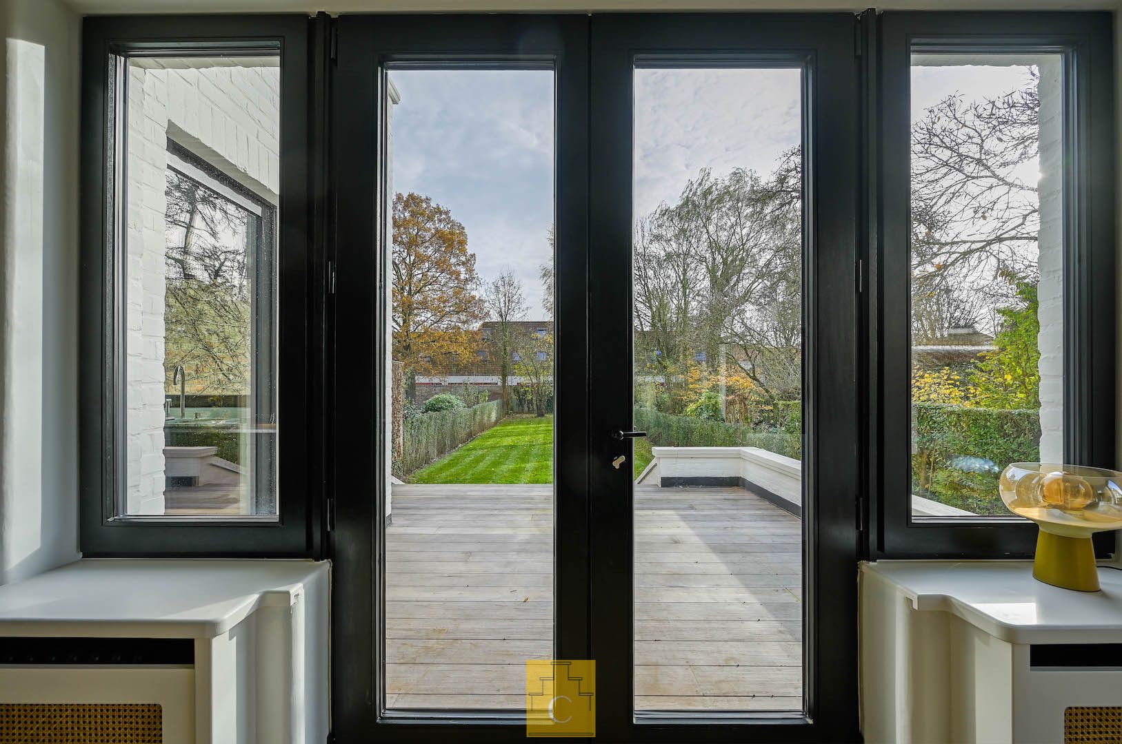 riante stadsvilla in Knokse stijl met grote garage, diverse terrassen en sublieme tuin, zicht op de Molens en alle Brugse torens, grondoppervlakte 655 m2 foto 14