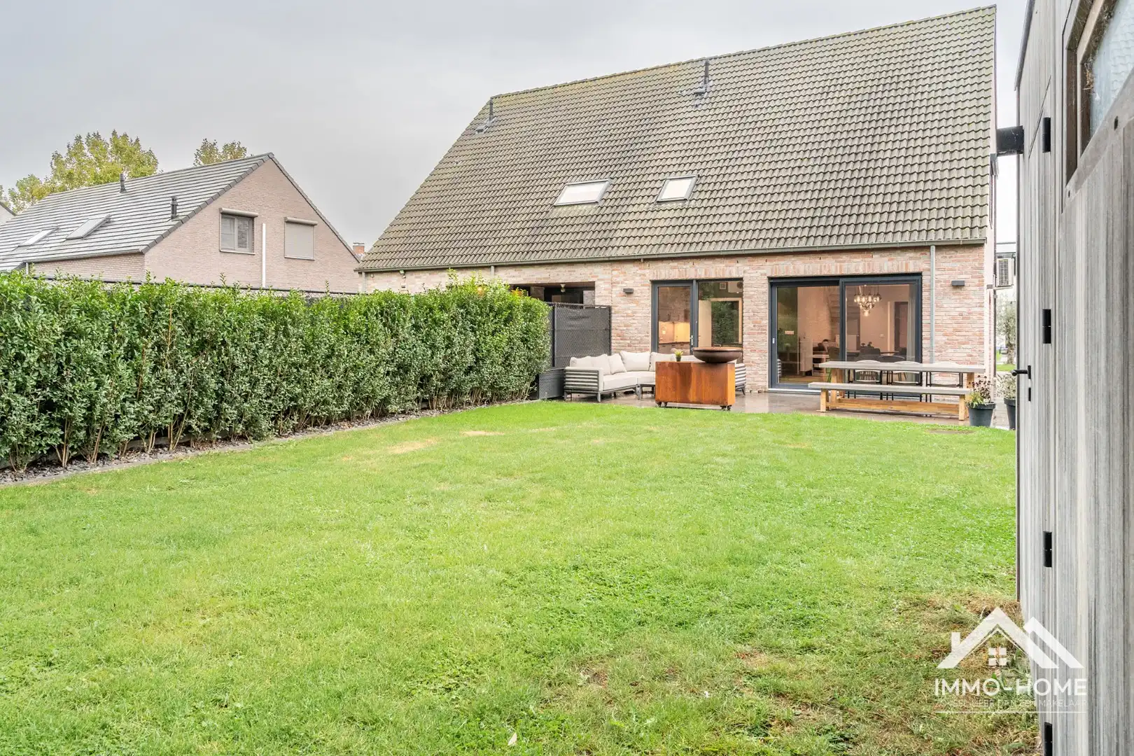 Knappe HOB in een residentiële omgeving te Oostakker!  foto 23