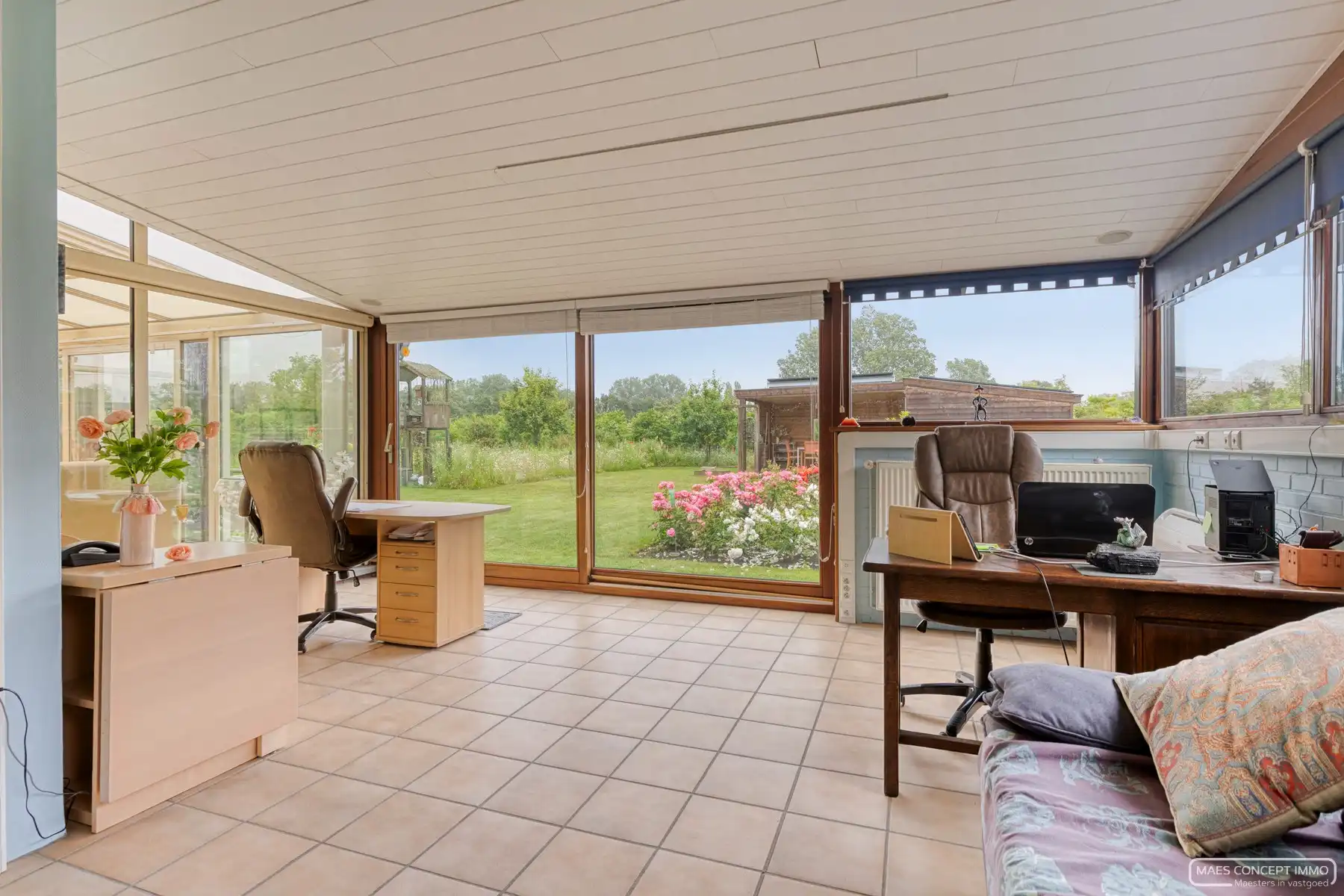 Rustig gelegen bungalow op 900m2 te koop in Anzegem foto 7