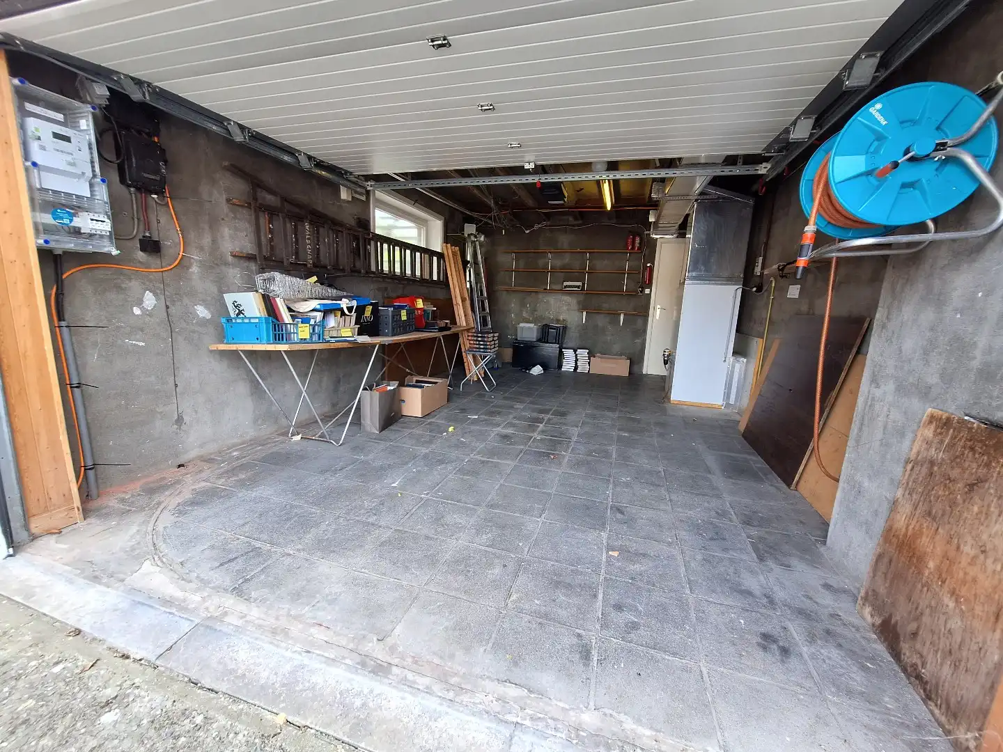 Halfopen woning met tuin en eigen parking te Sint-Kruis foto 16