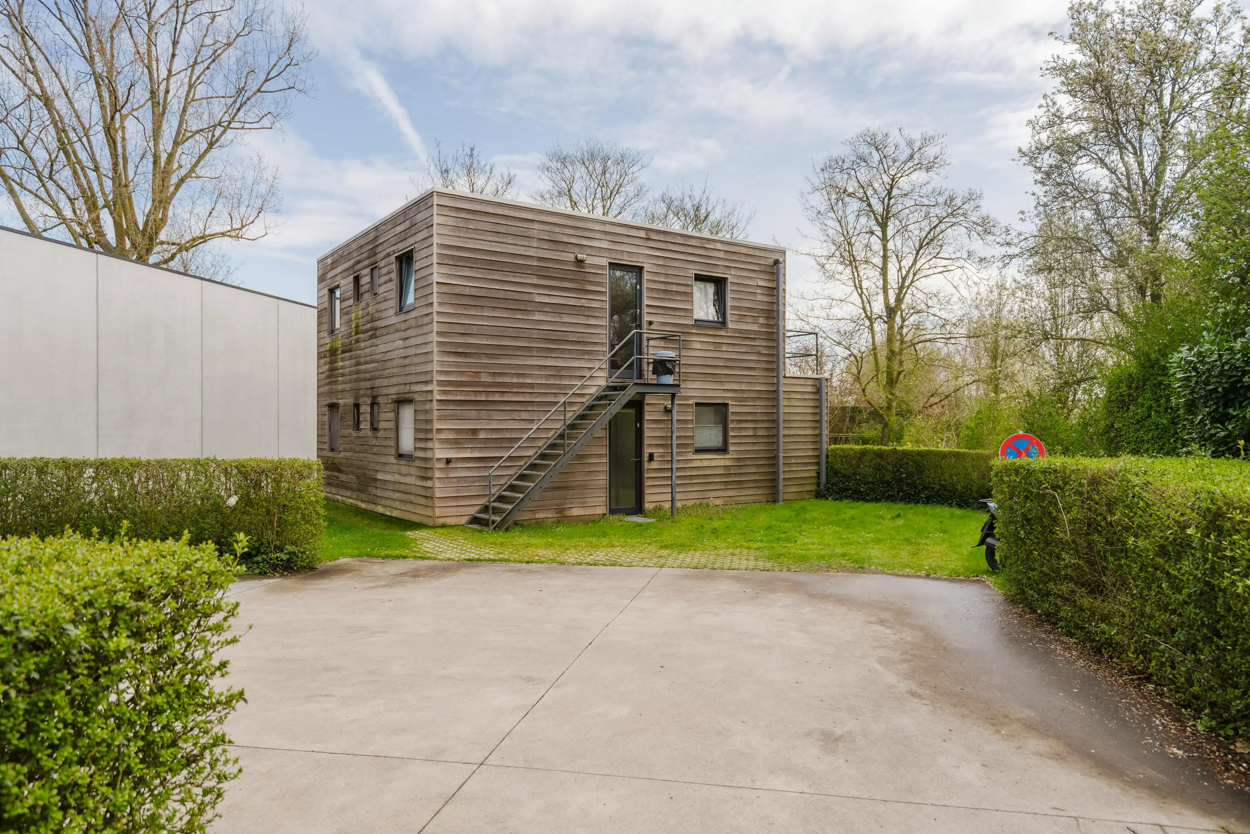 Perfect onderhouden opbrengsteigendom te koop te Kortrijk foto 9