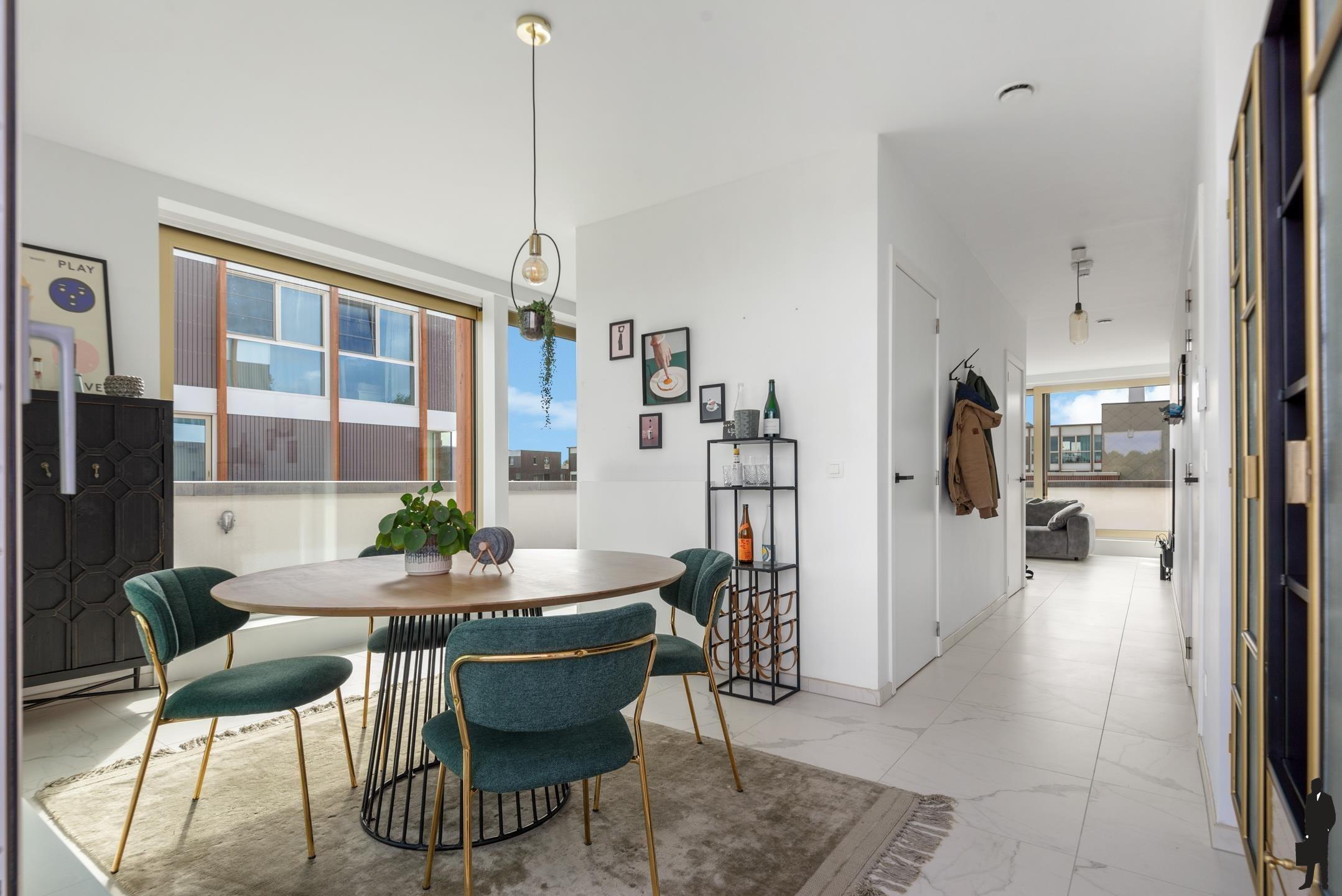 Fantastische duplex met 3 slaapkamers en ruim zonneterras foto 11