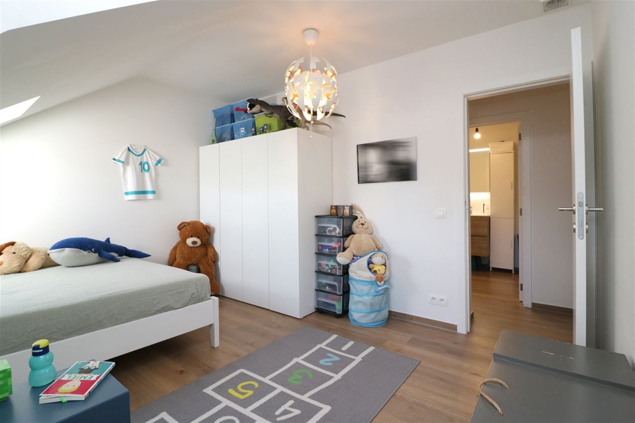 Duplex, drie slpk, westterras, nabij station foto 13