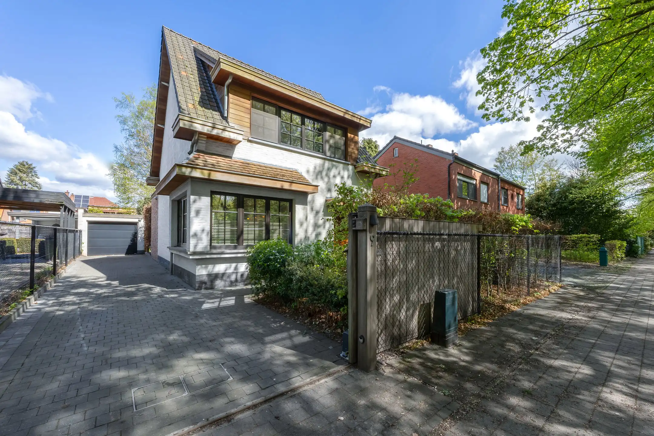 Stijlvolle woning in groene toplocatie nabij het centrum foto 2