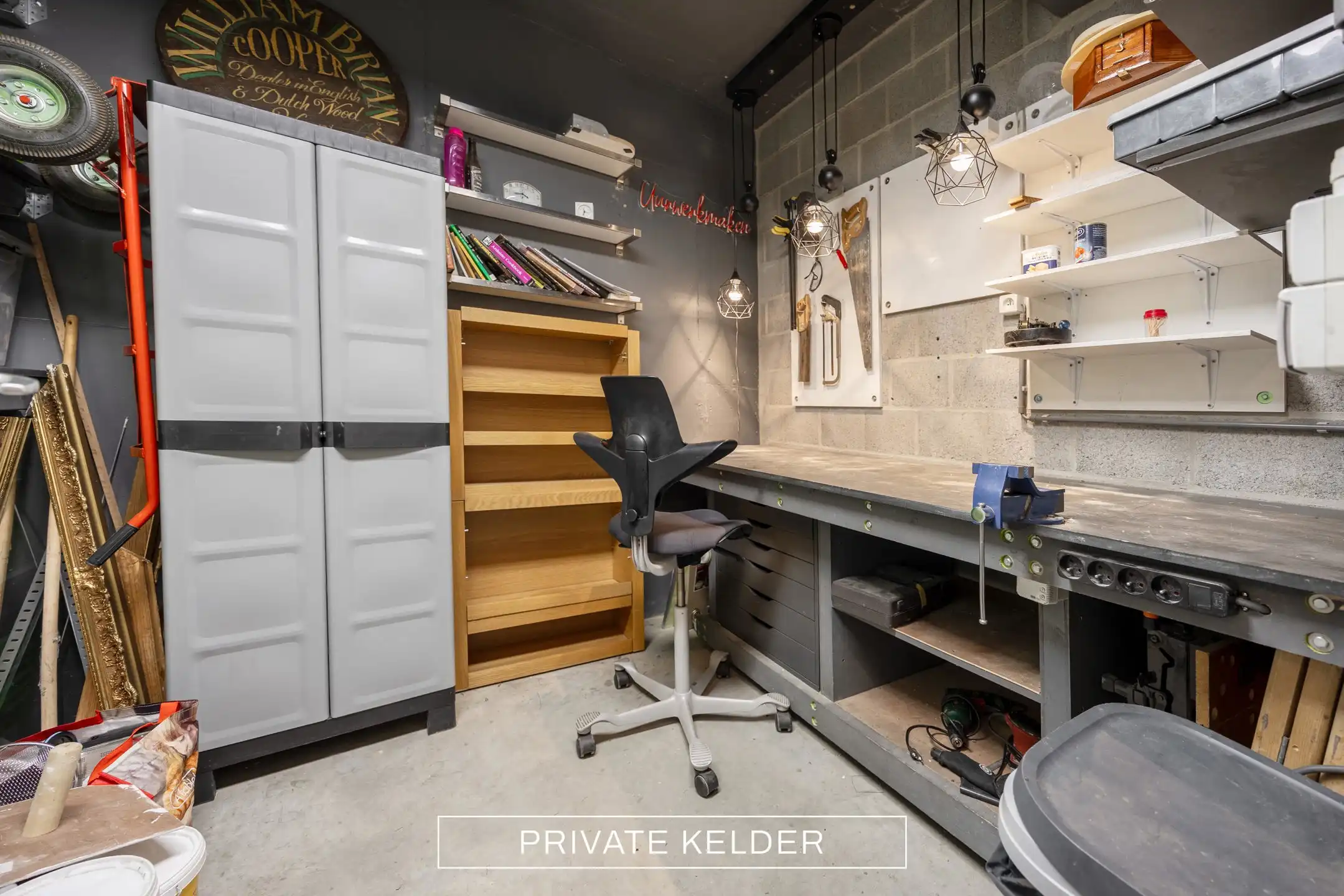 Ruim en charmant appartement met terras op toplocatie foto 17