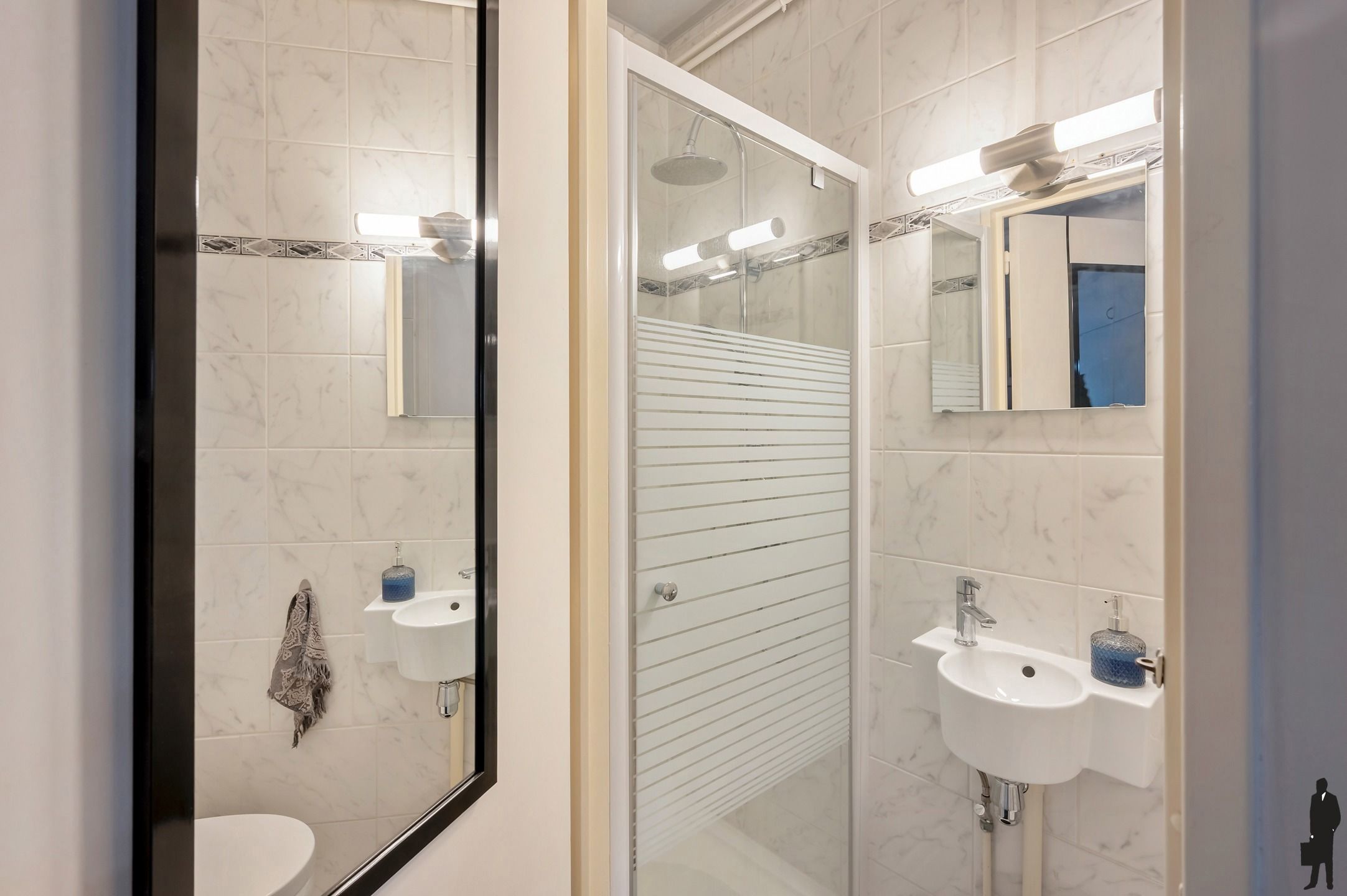 Rustig gelegen, lichtrijk appartement, nabij het centrum van Brasschaat! foto 6