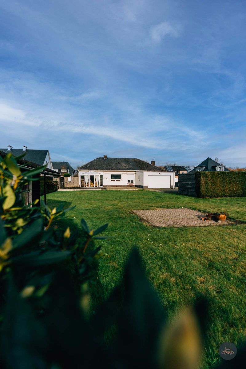 Vrijstaande, karaktervolle woning op ruim perceel  foto 28