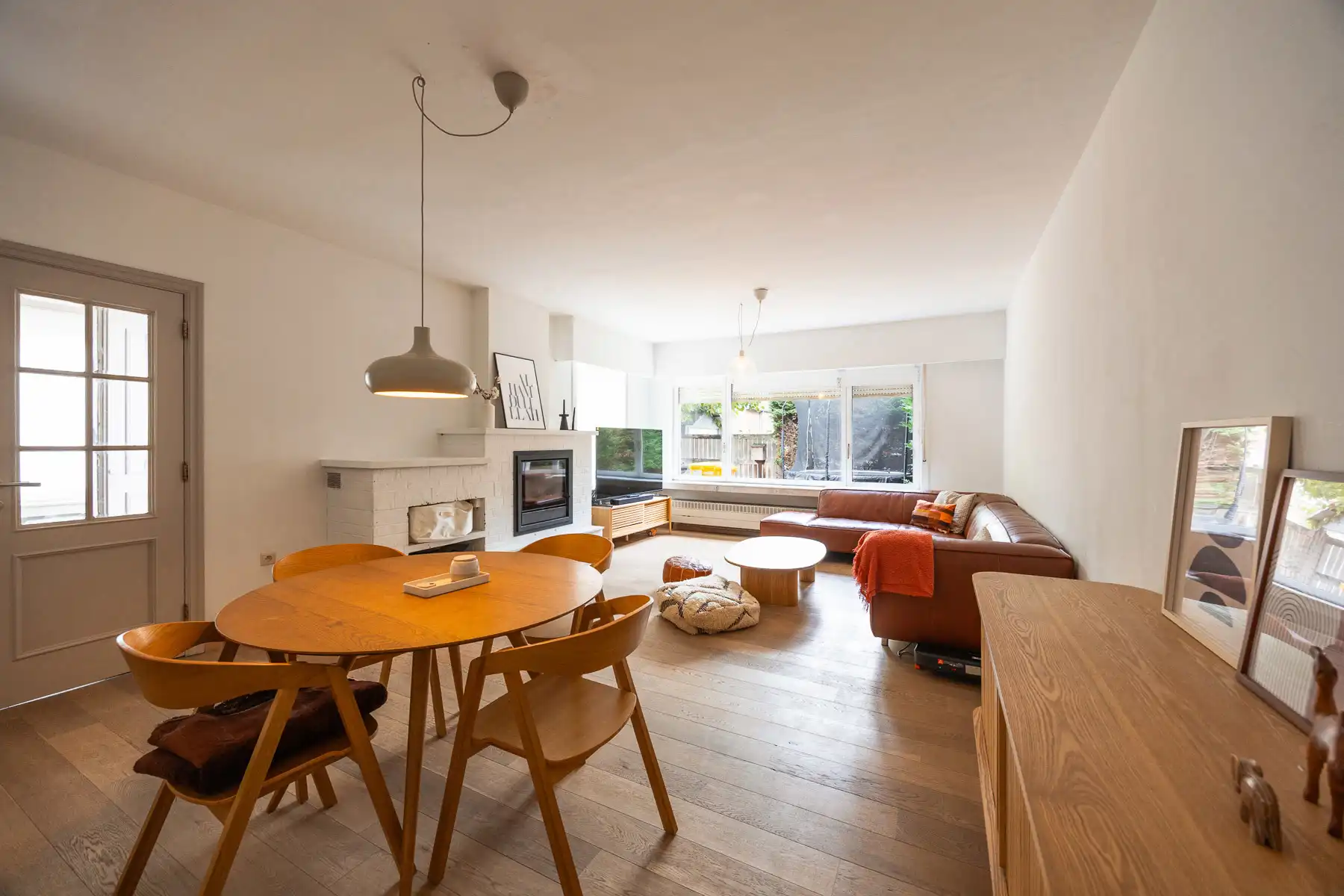 Ruime woning met praktijkruimte op toplocatie foto 4