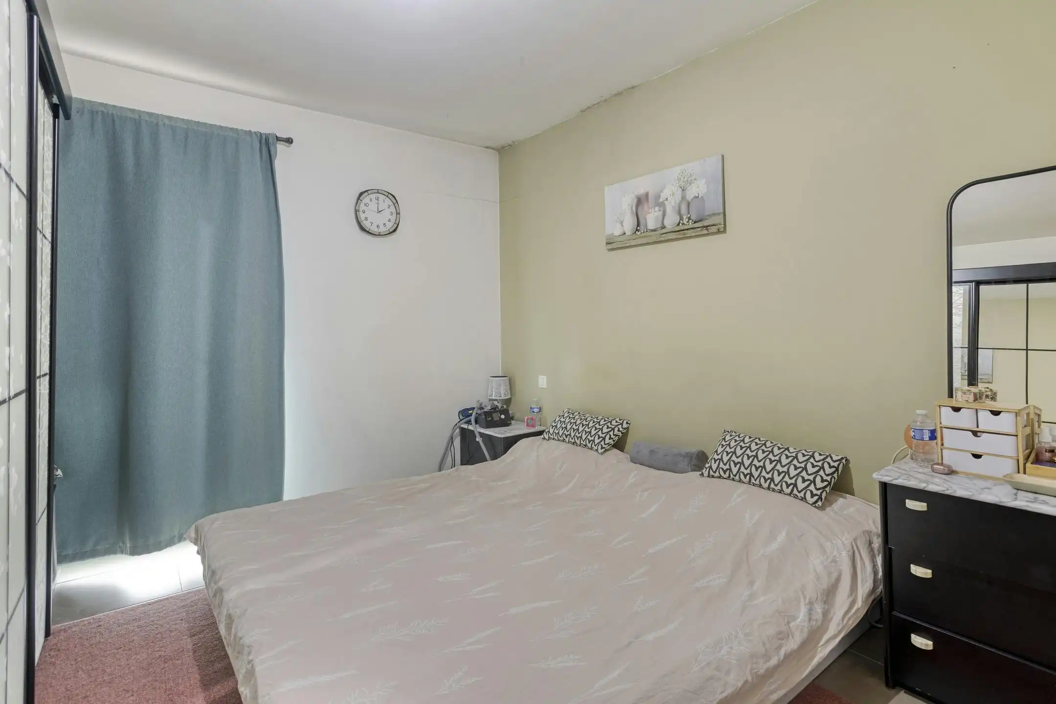 Appartement te koop met 2 slaapkamers te Sint-Andries foto 9