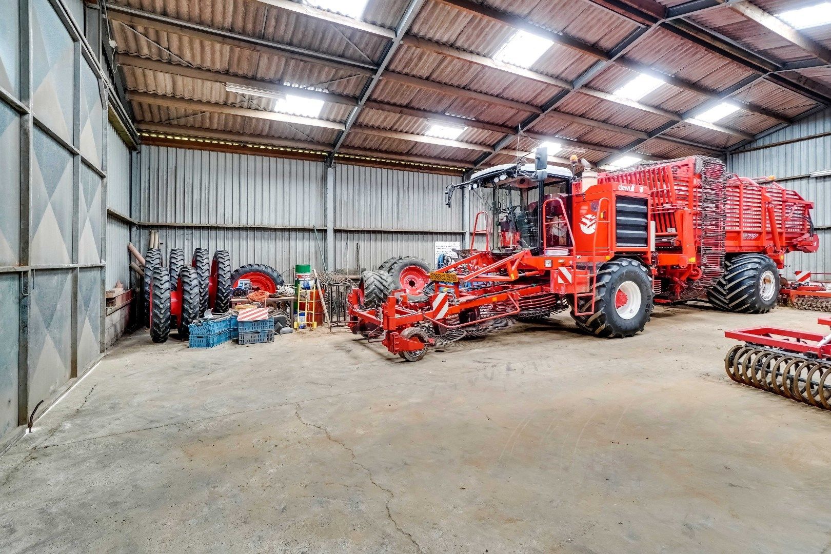 UNIEKE HOEVE MET BOUWLAND OP EEN PERCEEL VAN 36A 66CA IN HET GROENE KESSELT !  foto 32