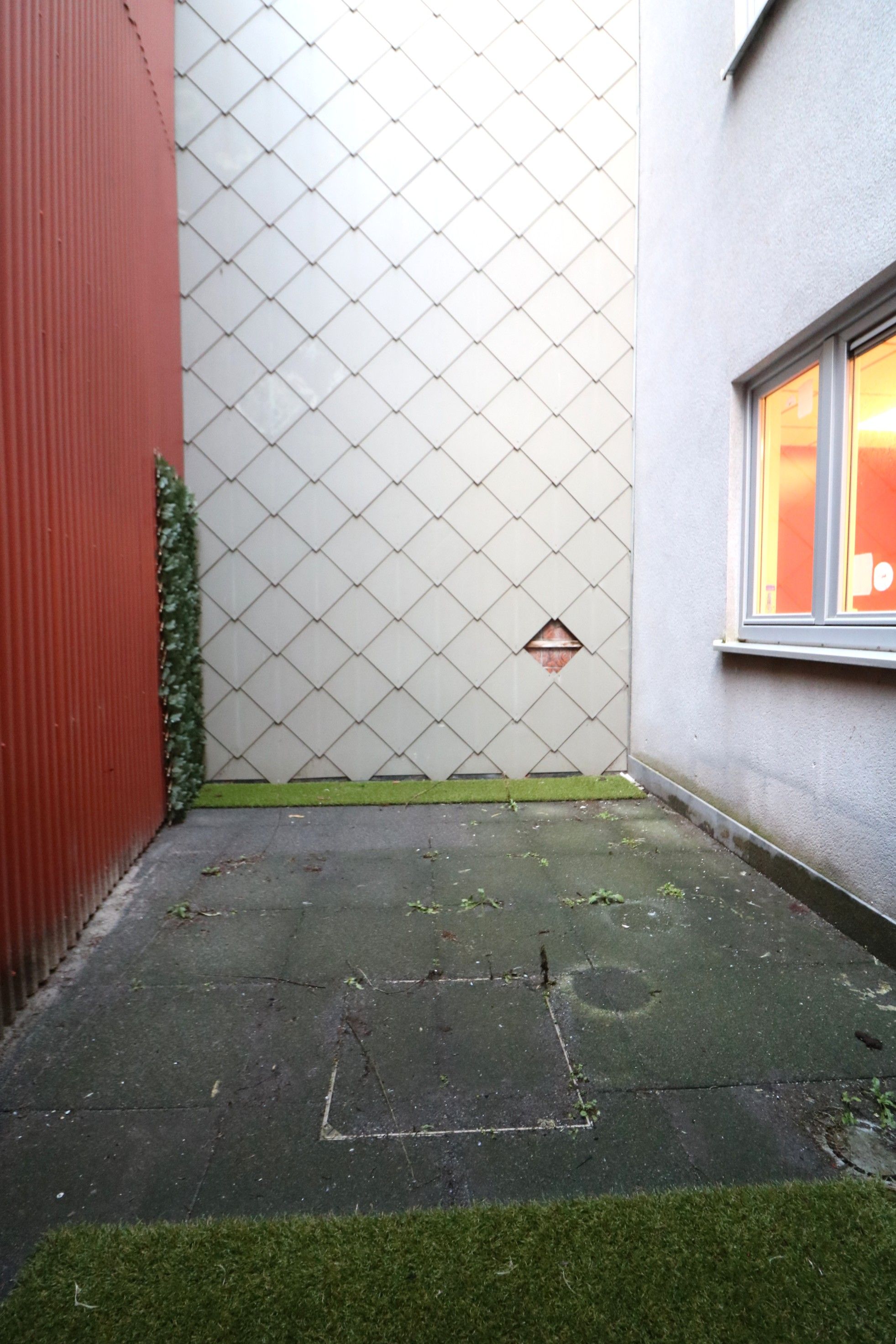 Recent handelspand op het Kerkplein.  foto 7