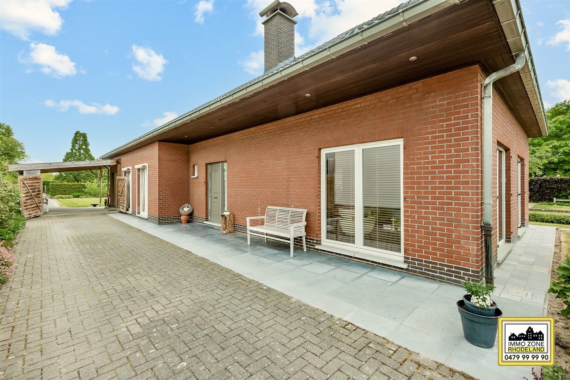 Prachtige instapklare bungalow met 3 slpks op ruim perceel foto 3