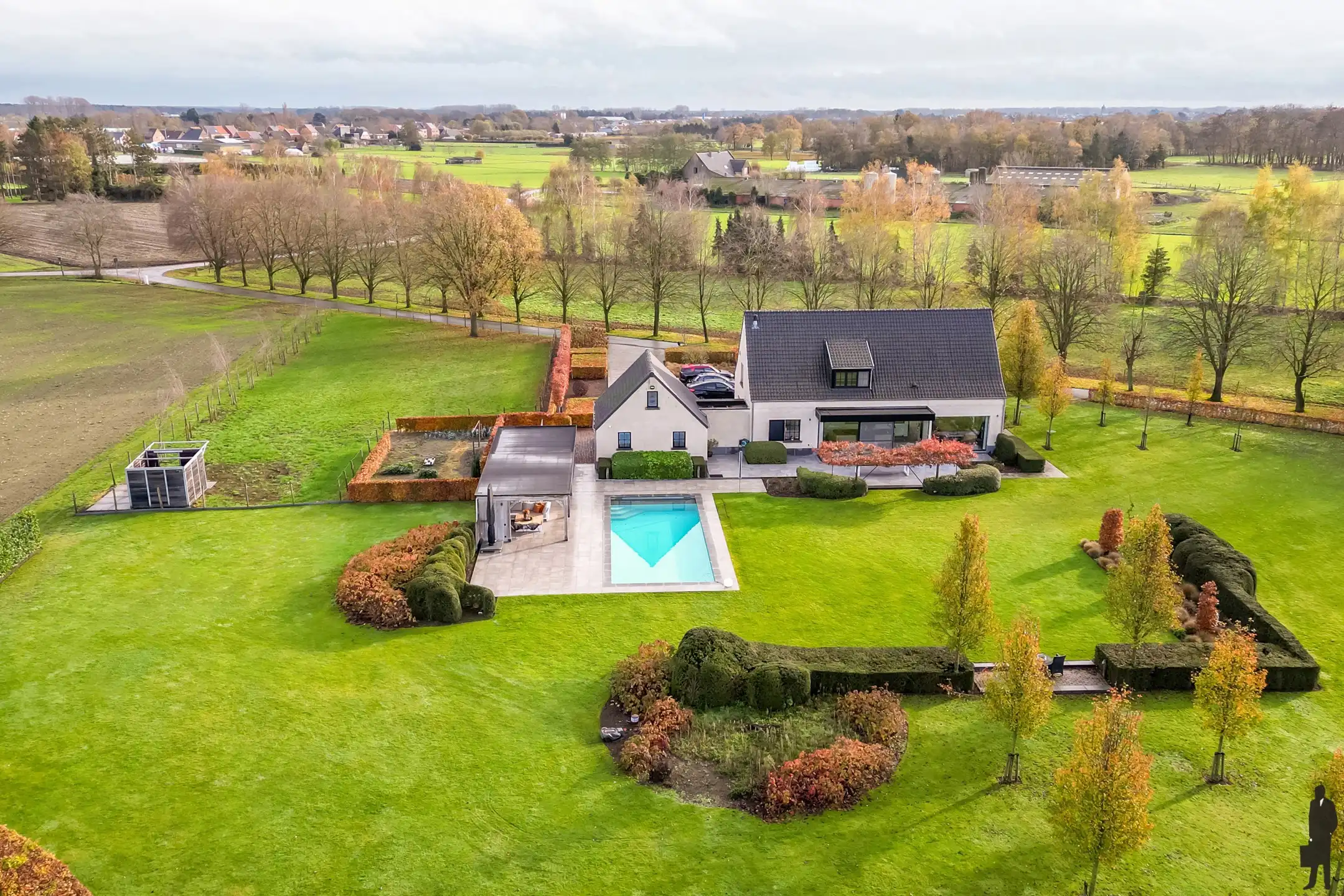 Instapklare villa temidden van uitgestrekte weilanden en landerijen!  foto 51