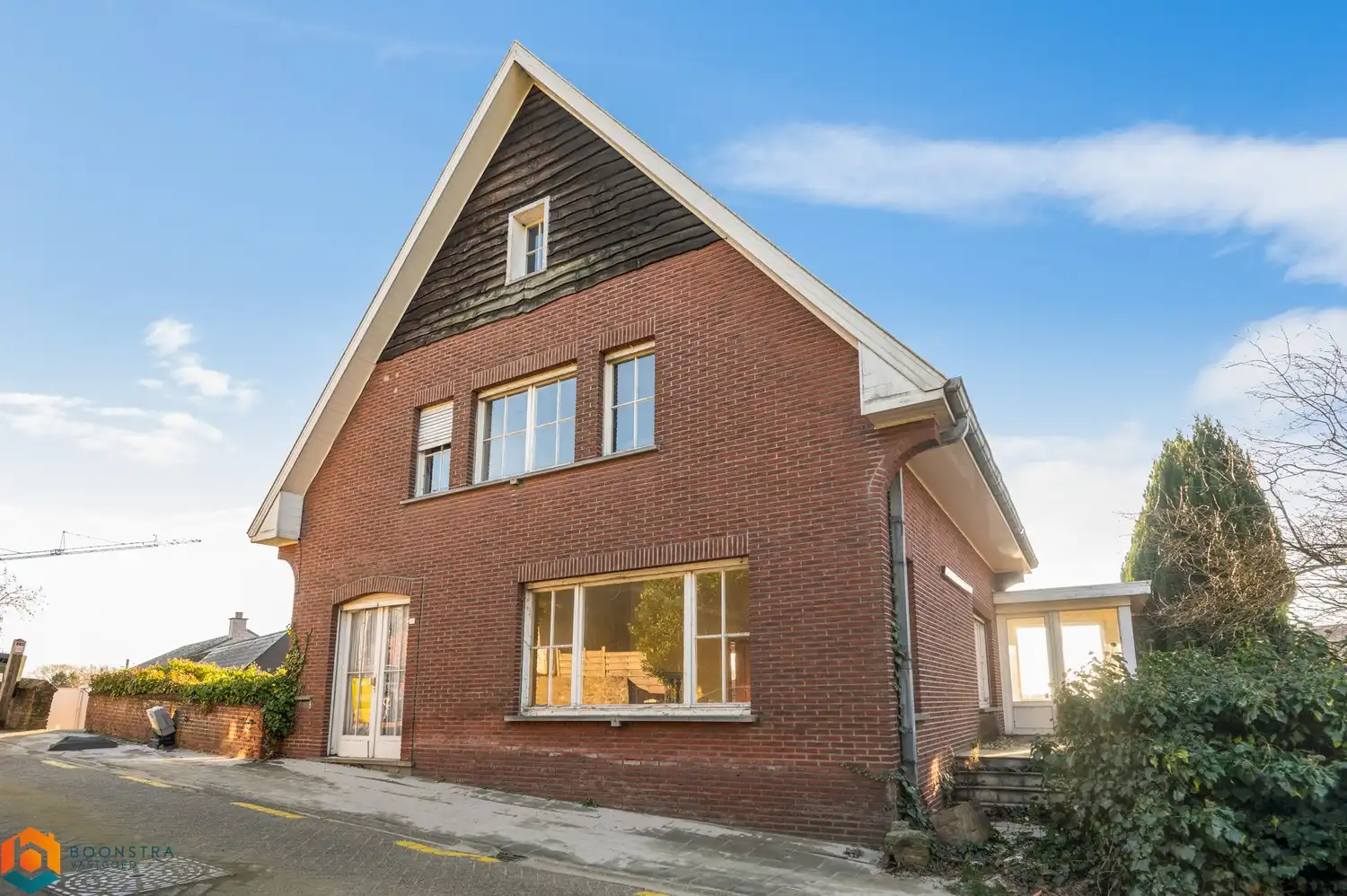 Te renoveren woning op uitzonderlijke locatie te HODB foto 3