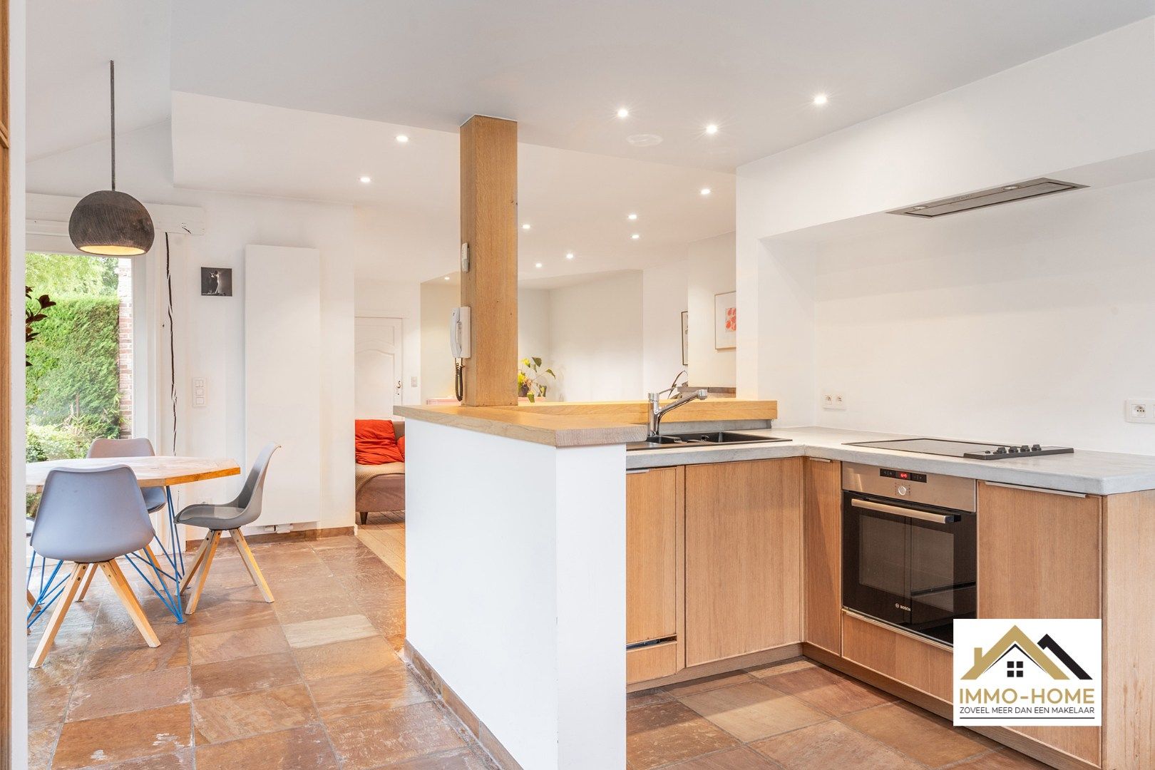 imposante woning MET extra atelier/werkplaats!! foto 14